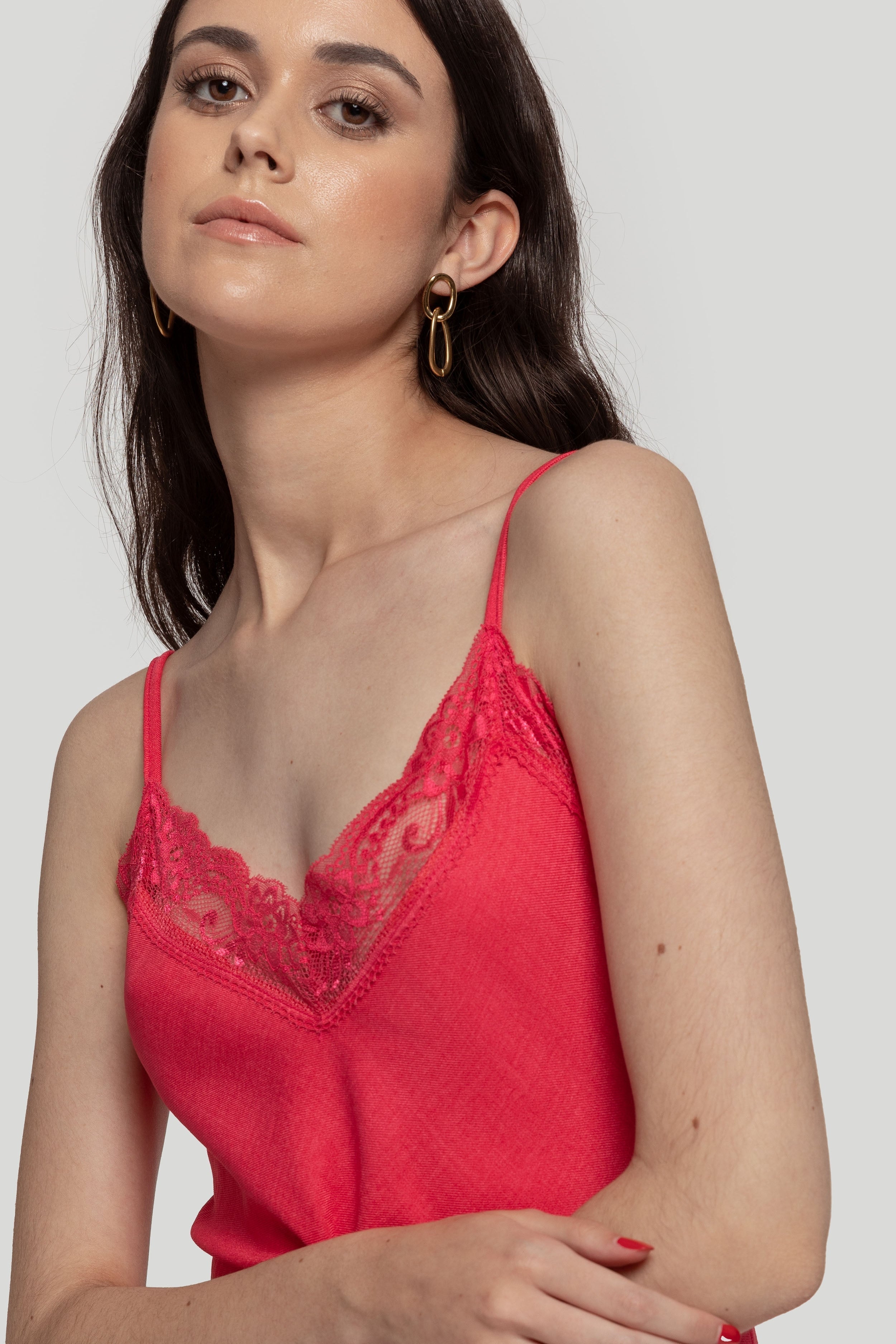 VESTIDO  LENCERO