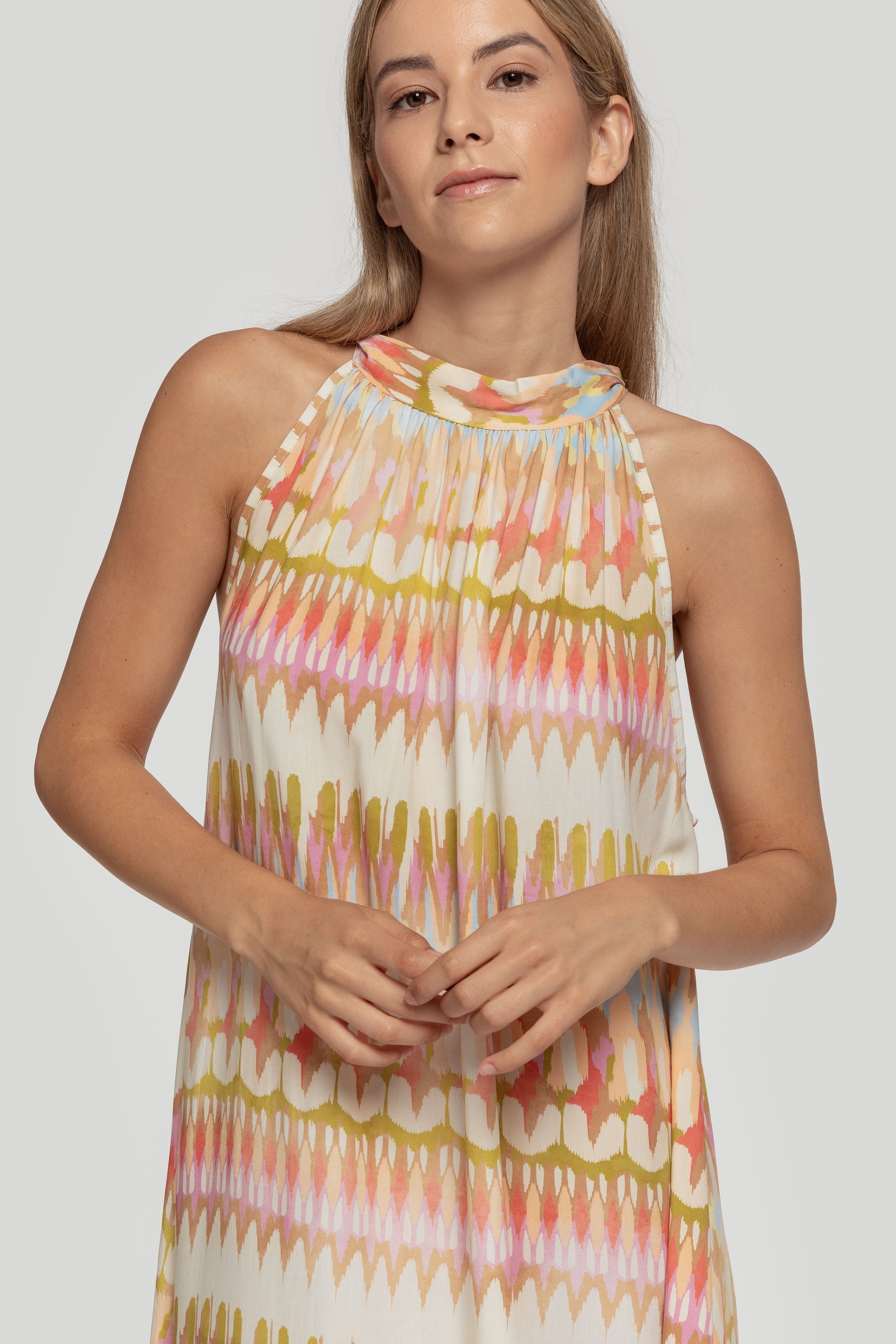 VESTIDO  HALTER