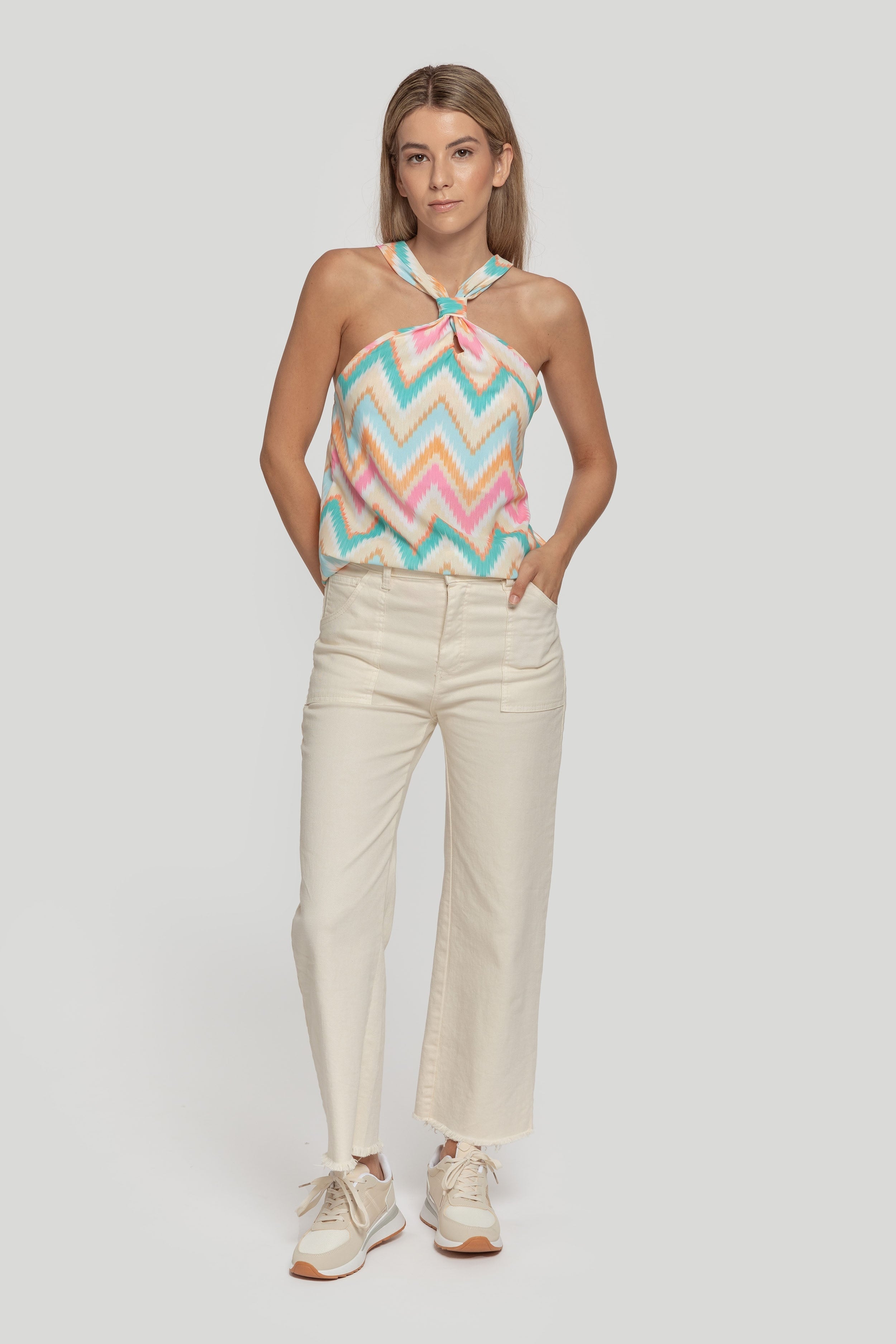 TOP  HALTER