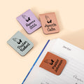 Manos de oración personalizados de cuero de la PU Marcapáginas magnético Clip con el título y el nombre de la lectura de Suministros Día de la Oración de regalo para los cristianos ratones de bibliote