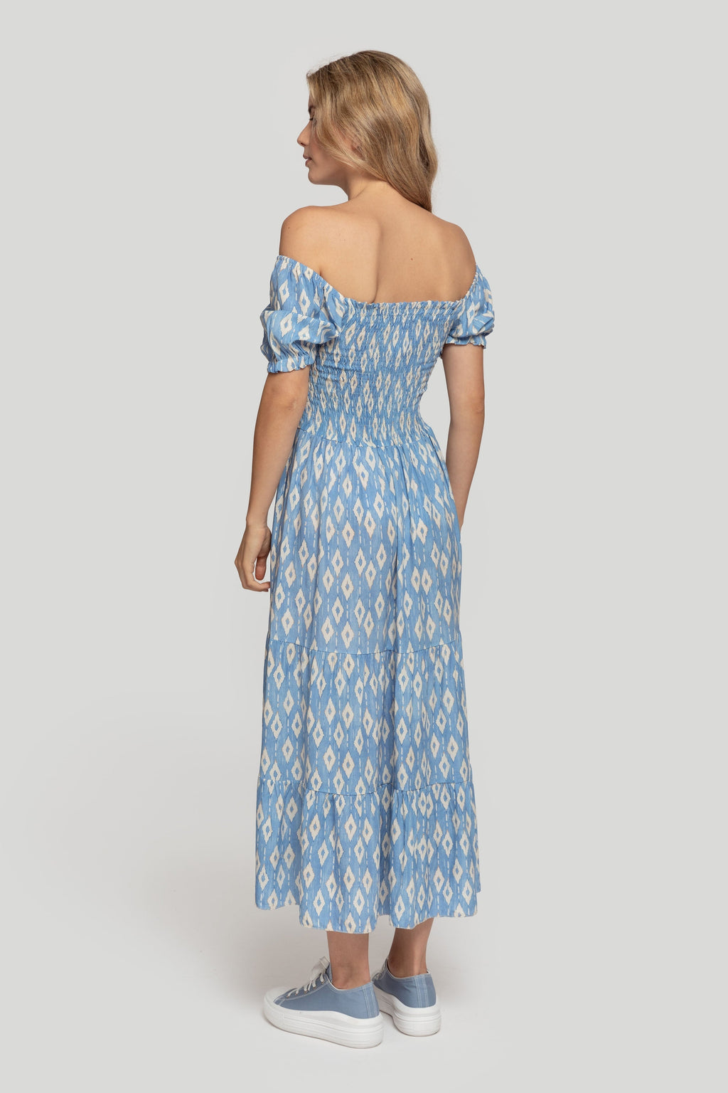 VESTIDO  VOLANTE