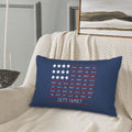 Bandera de imitación personalizada Funda de almohada con 1-8 nombres y texto Decoración para el hogar Inauguración de la casa Cumpleaños Día de la Independencia Regalo para los estadounidenses Amigos