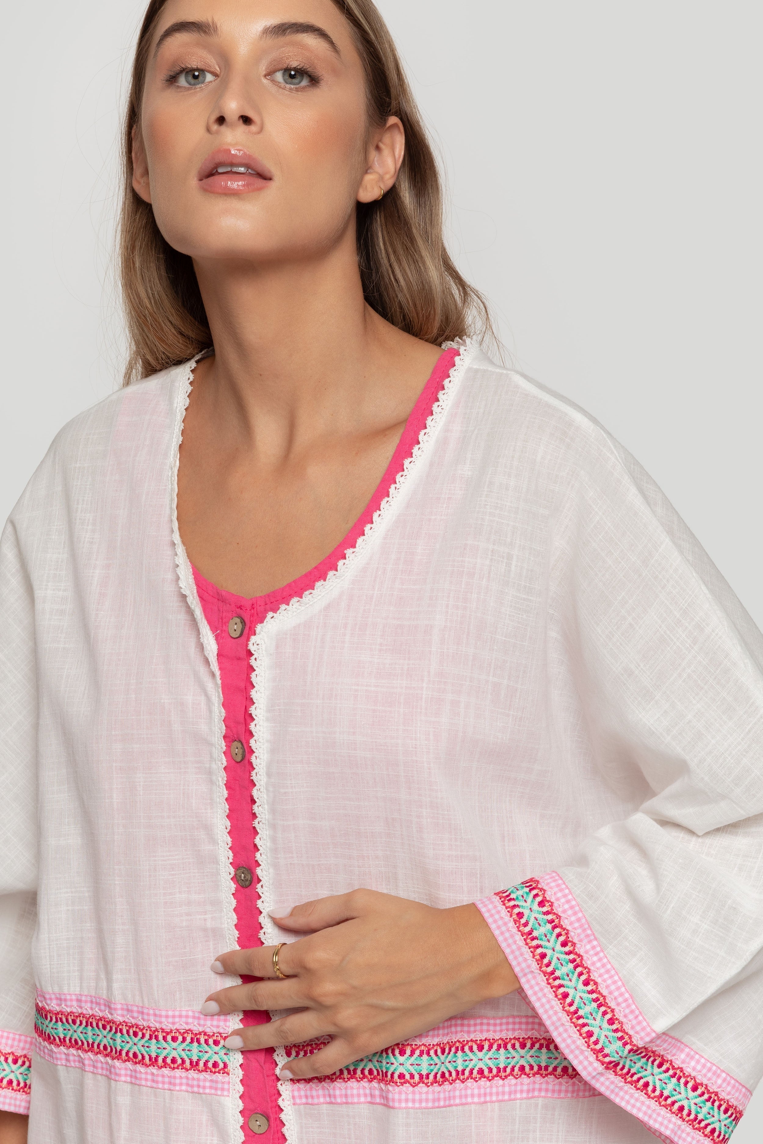 KIMONO  DETALLE
