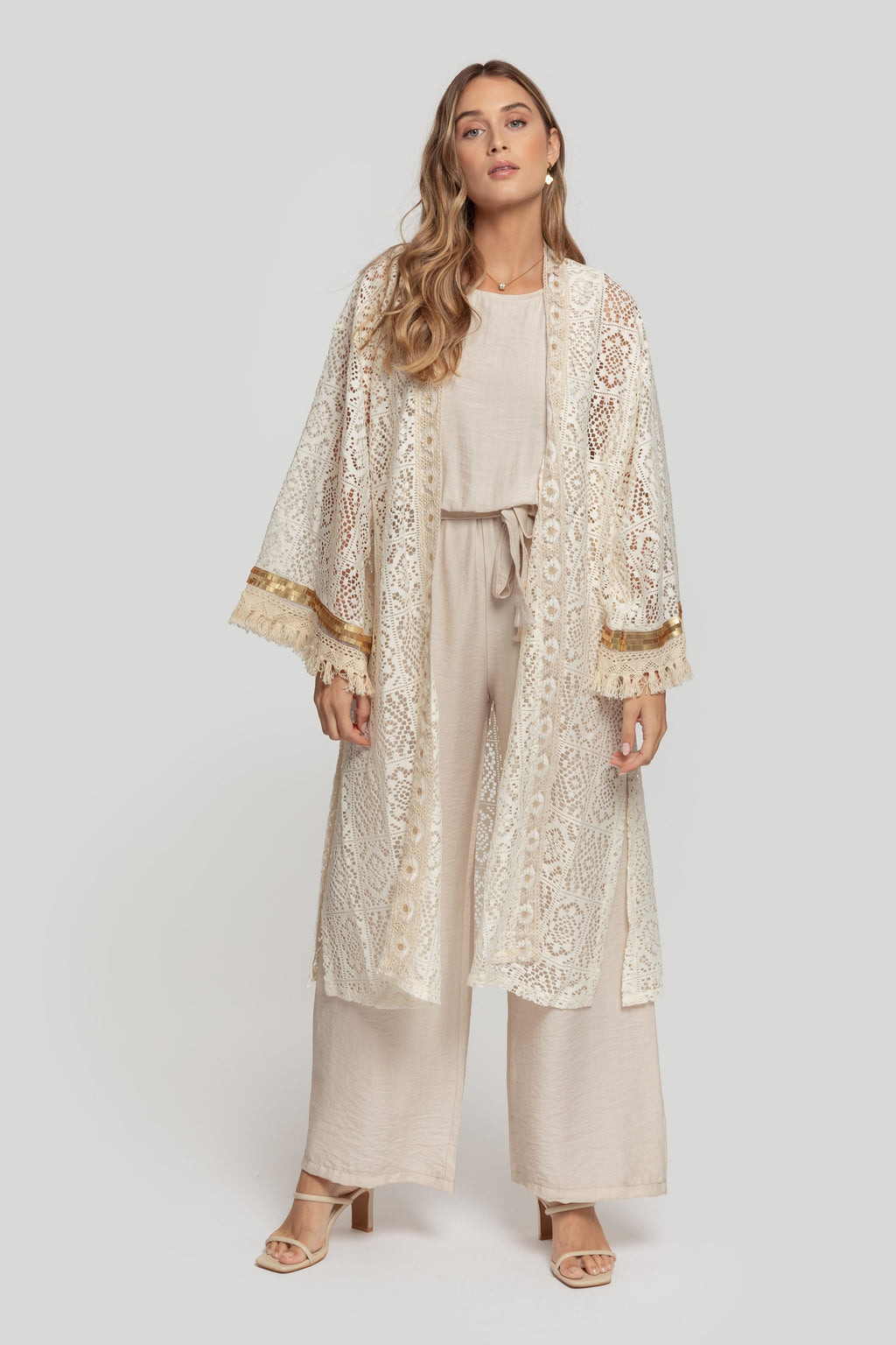KIMONO  CALADO