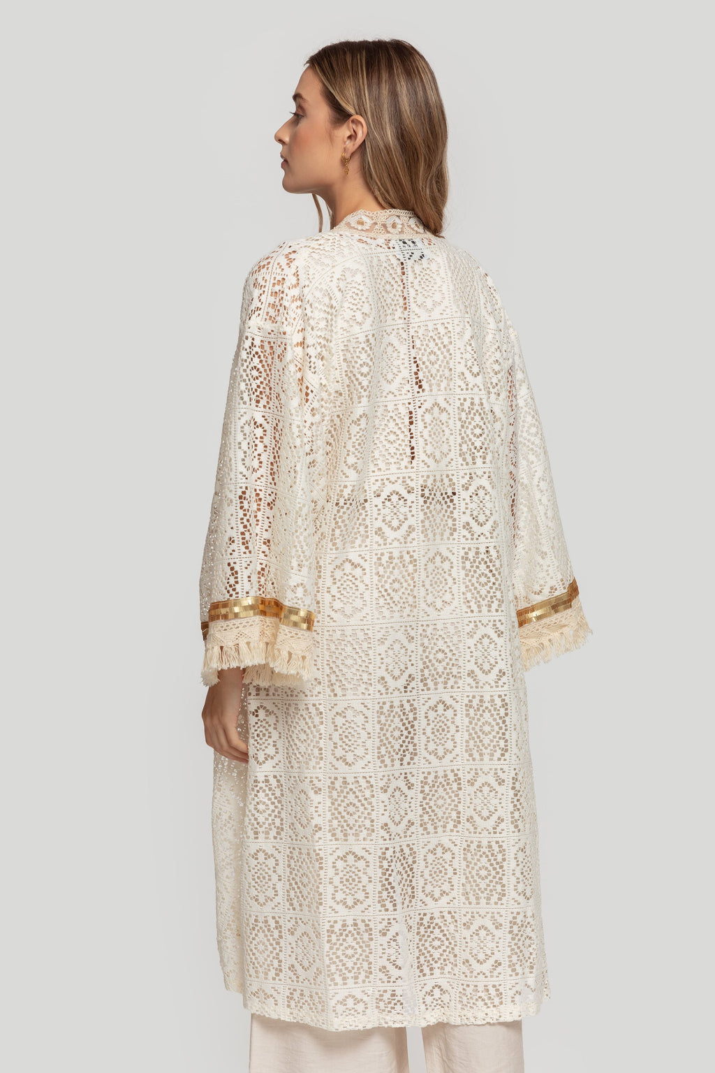 KIMONO  CALADO