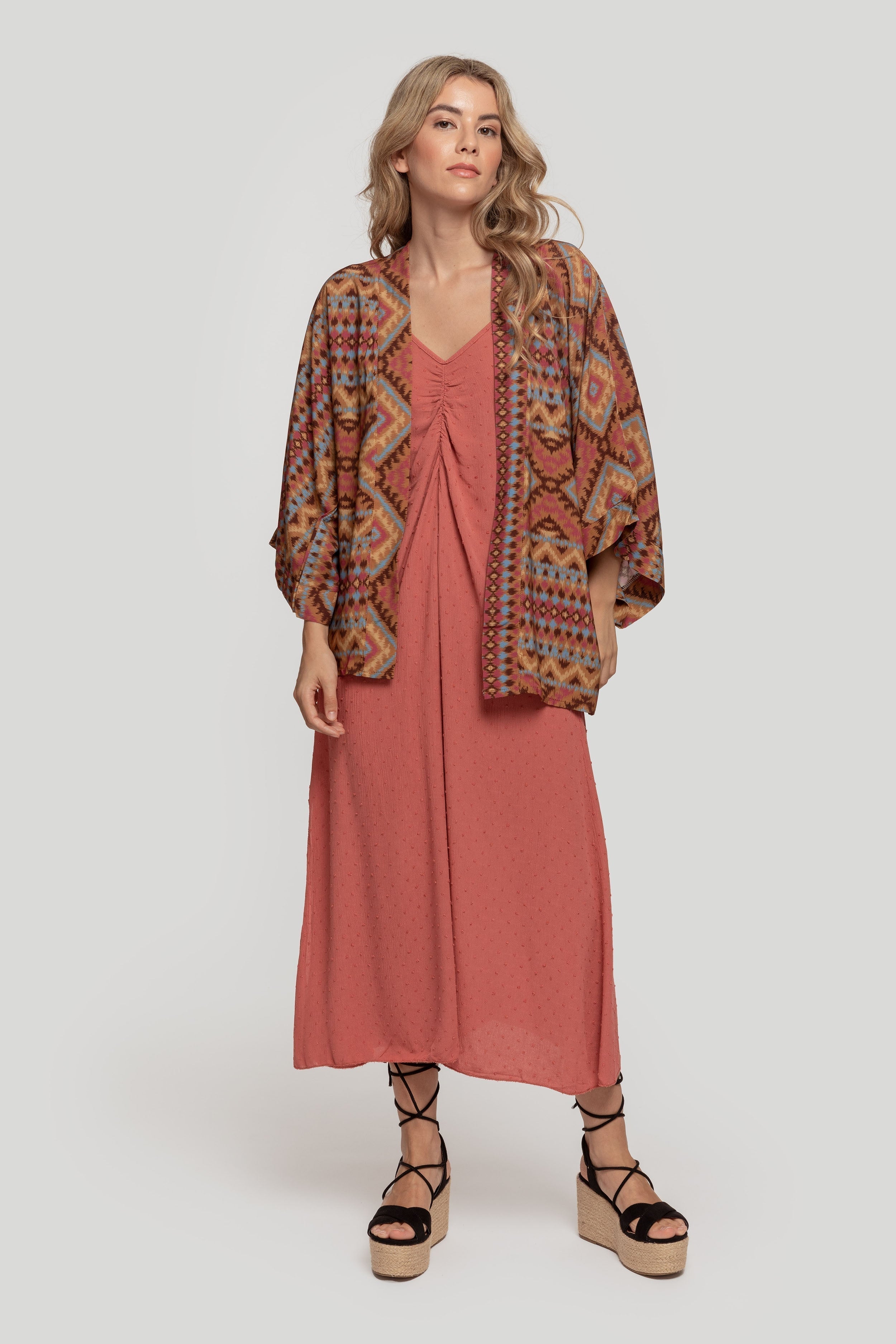 KIMONO  AMPLIO
