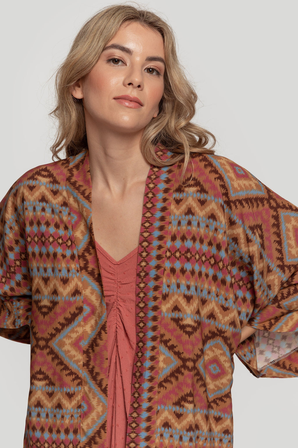 KIMONO  AMPLIO
