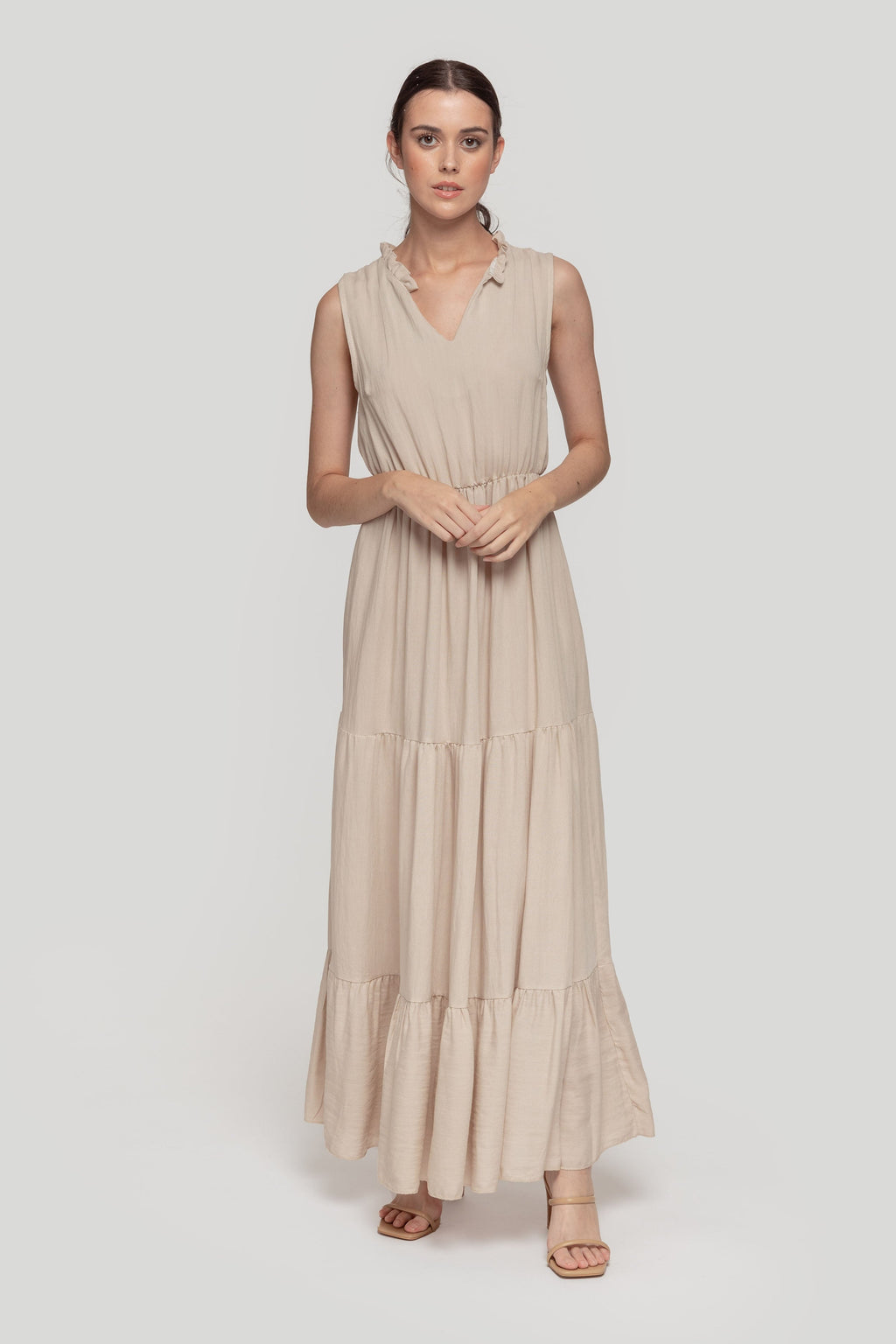 VESTIDO  CAPAS