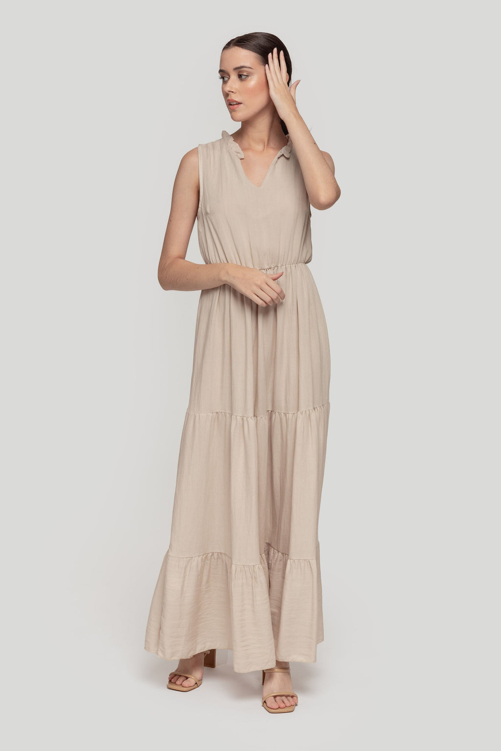VESTIDO  CAPAS