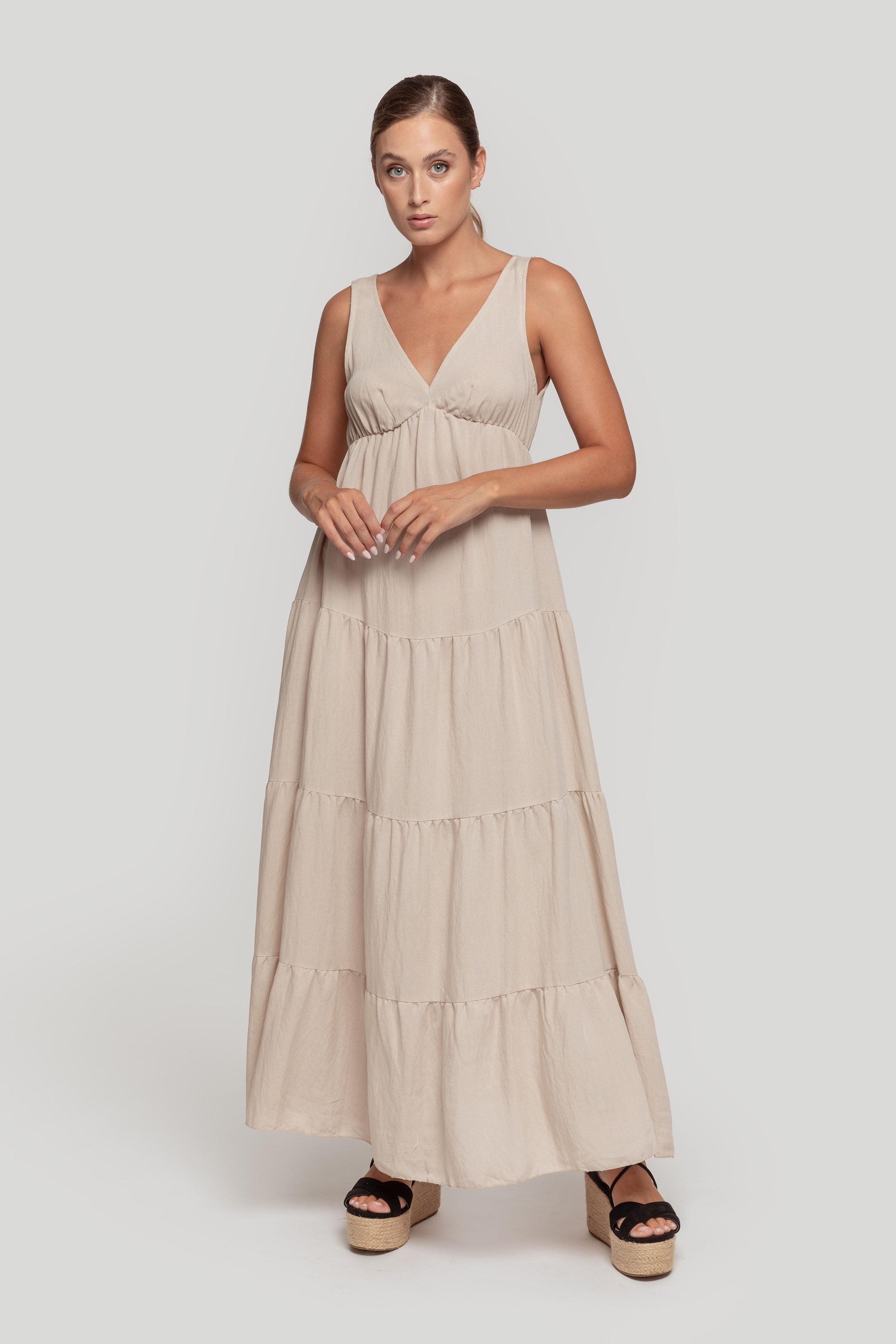 VESTIDO  COSTURAS