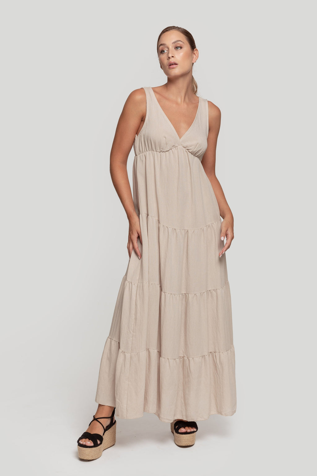 VESTIDO  COSTURAS