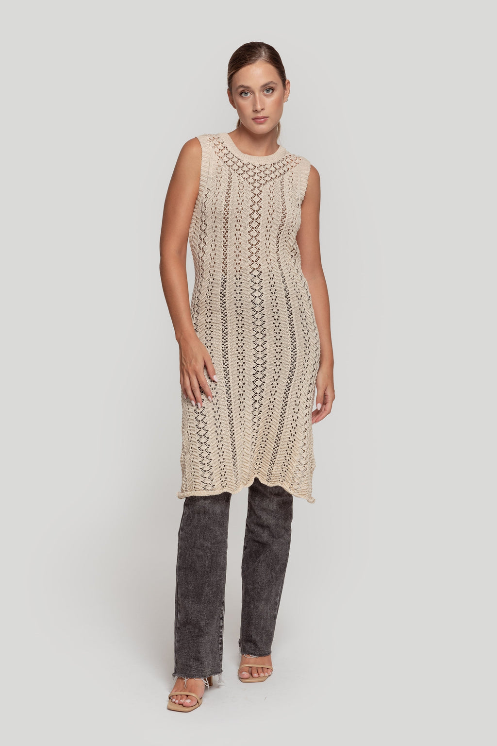 VESTIDO  CALADO