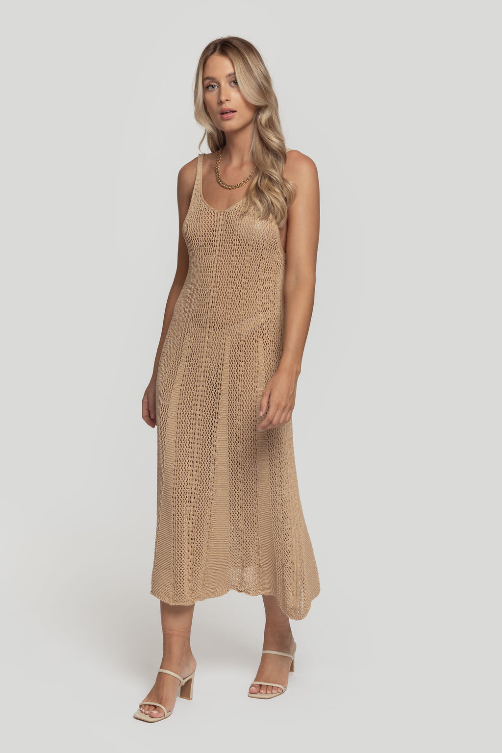 VESTIDO  CALADO