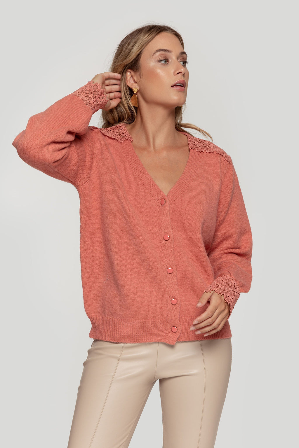 CARDIGAN  DETALLES