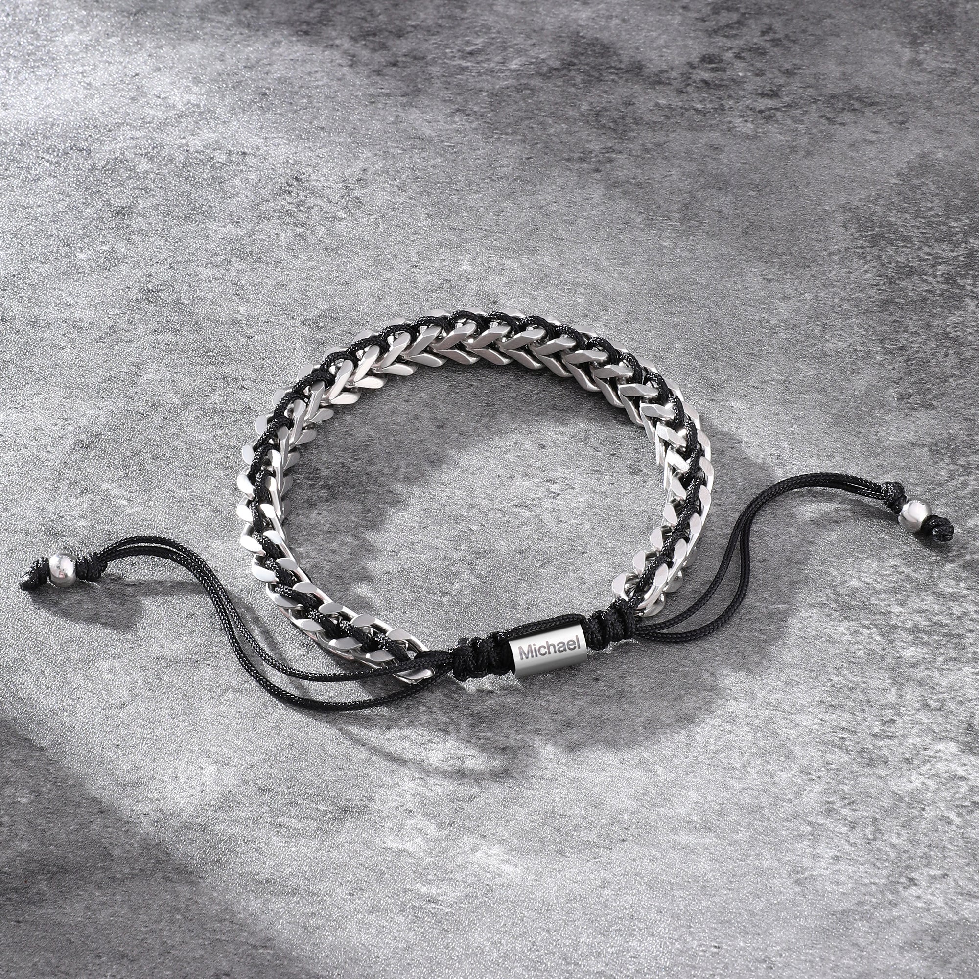 Personalizada delgada línea ajustable de acero inoxidable pulsera de cuerda trenzada con el nombre de cumpleaños Aniversario de regalo para la familia de amigos