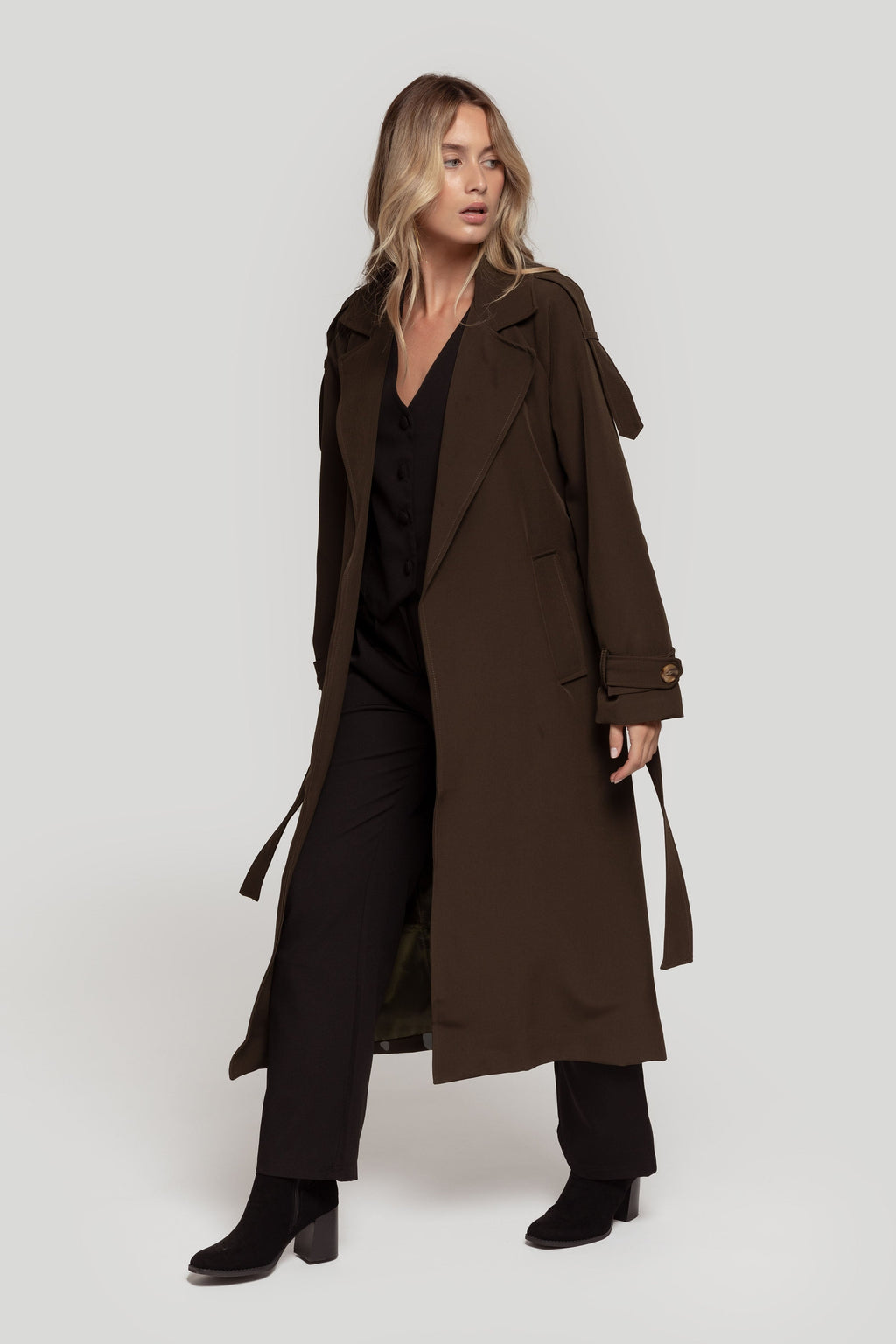 TRENCH  LARGO