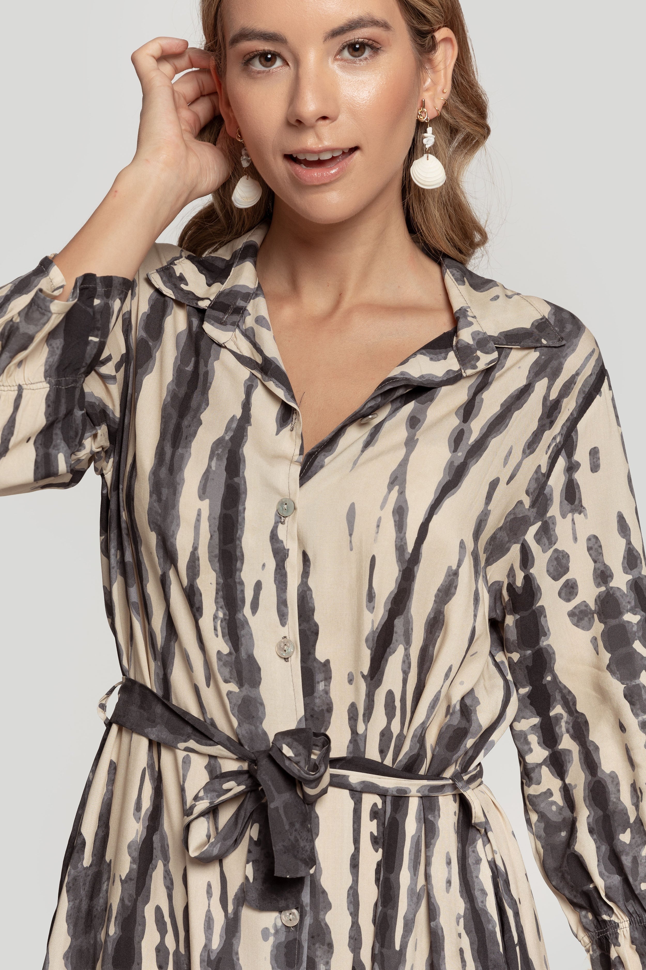 VESTIDO  BOTONES