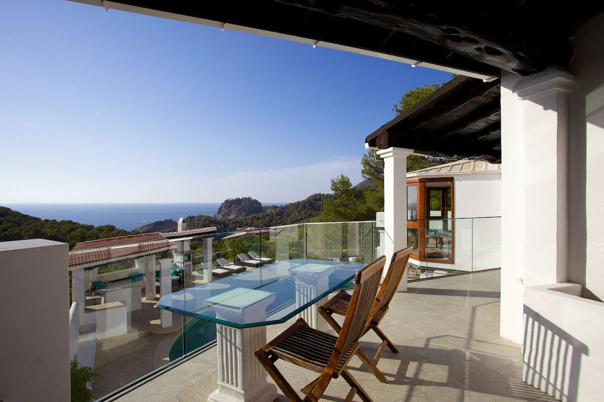 Luxurious Ibiza Villa with Cala Salada’s Magical Sunsets in San Antonio