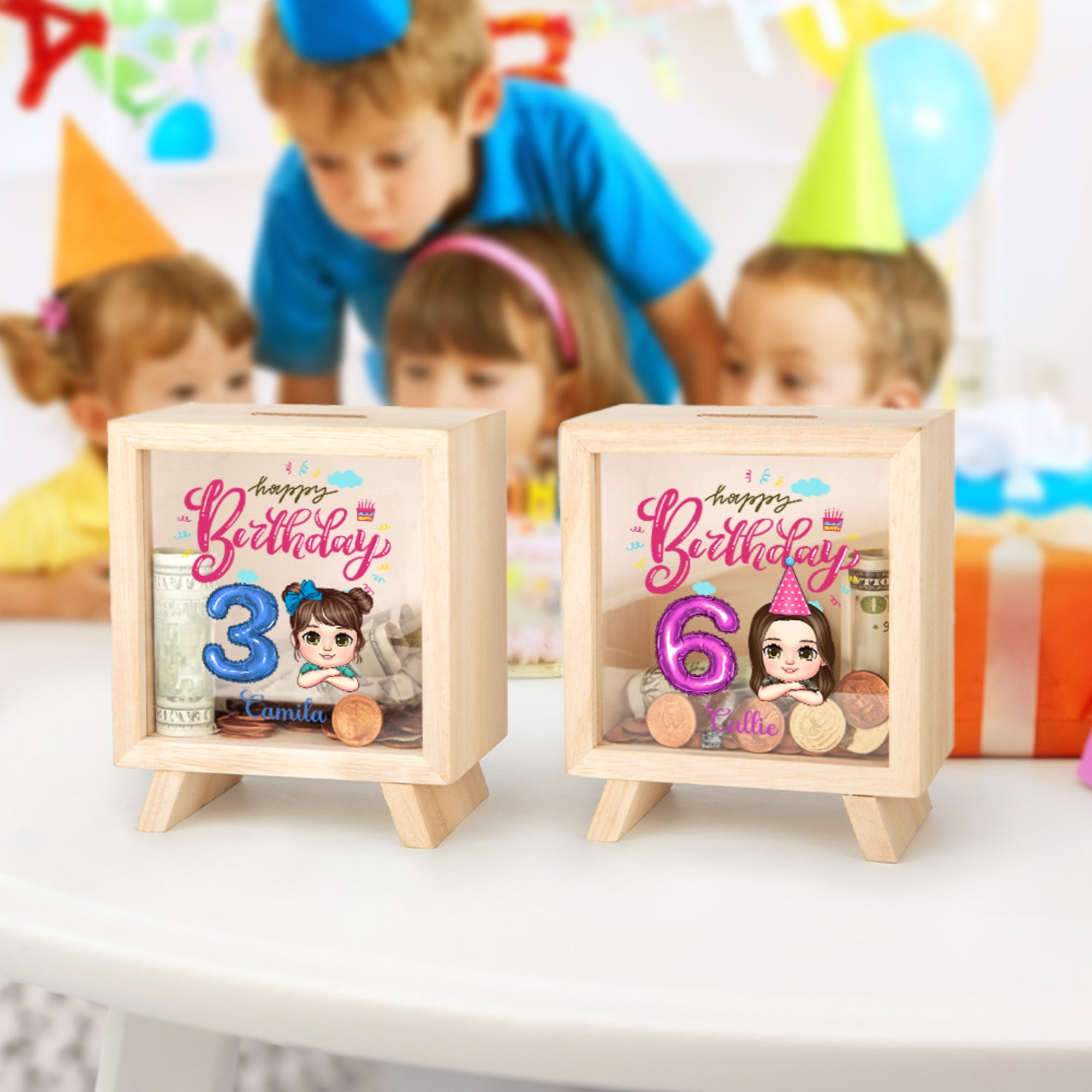 Globo personalizado Feliz Cumpleaños Dibujos animados Hucha de madera transparente Hucha con nombre Decoración de escritorio Regalo de cumpleaños para niños Niñas