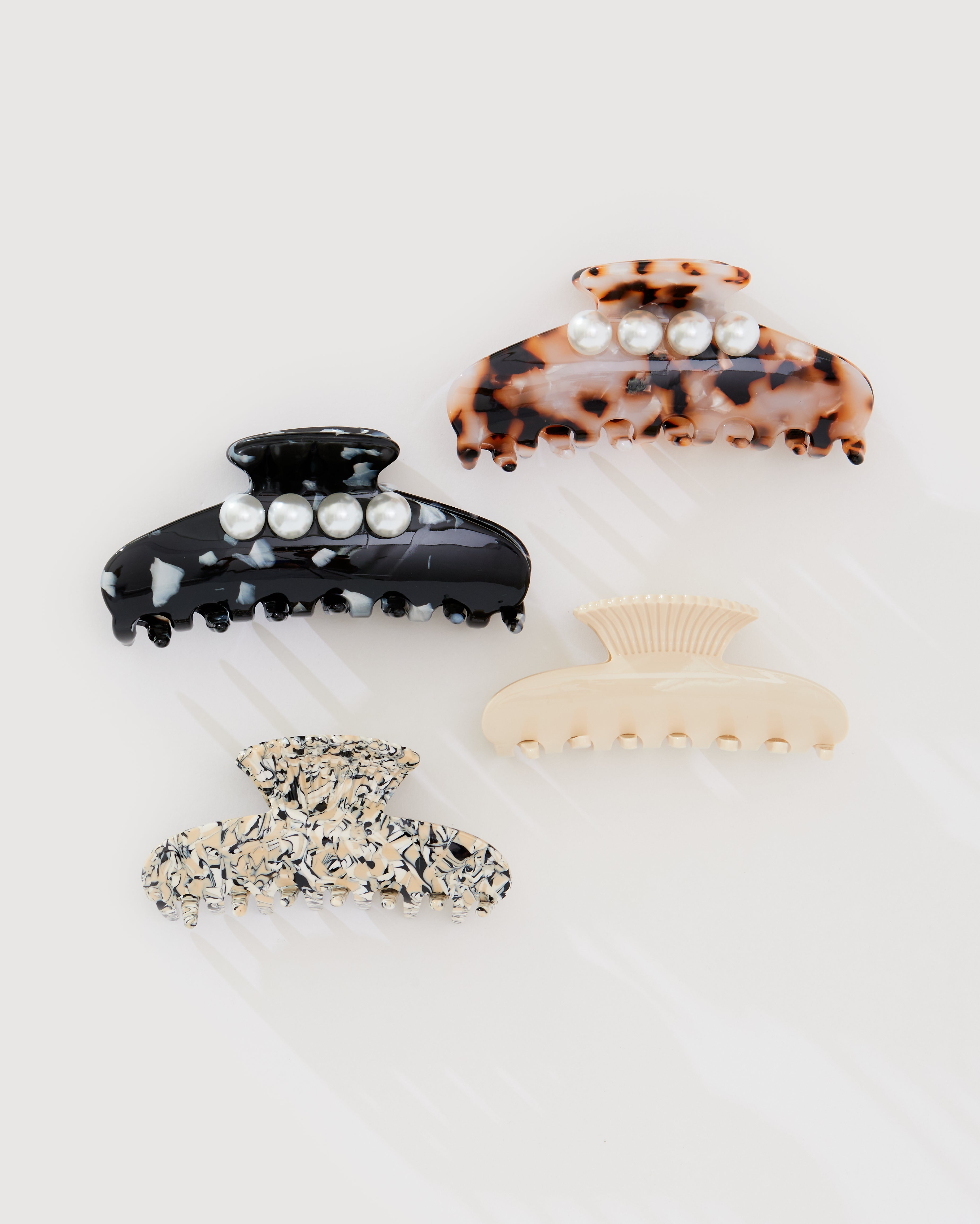 SHELL CLAW CLIP