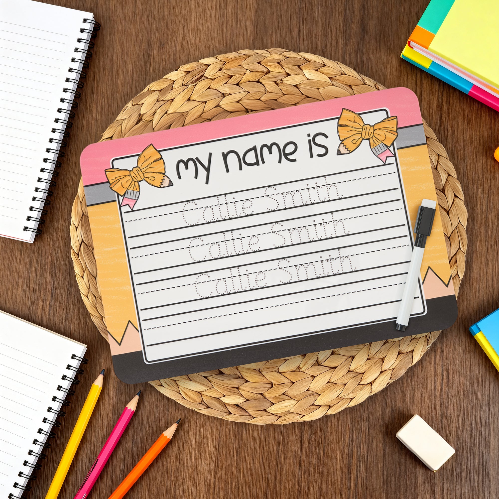 Tractor arco iris personalizado Pizarra acrílica para caligrafía con un rotulador de borrado en seco Herramienta de aprendizaje en casa Regalo de cumpleaños para niños Niñas