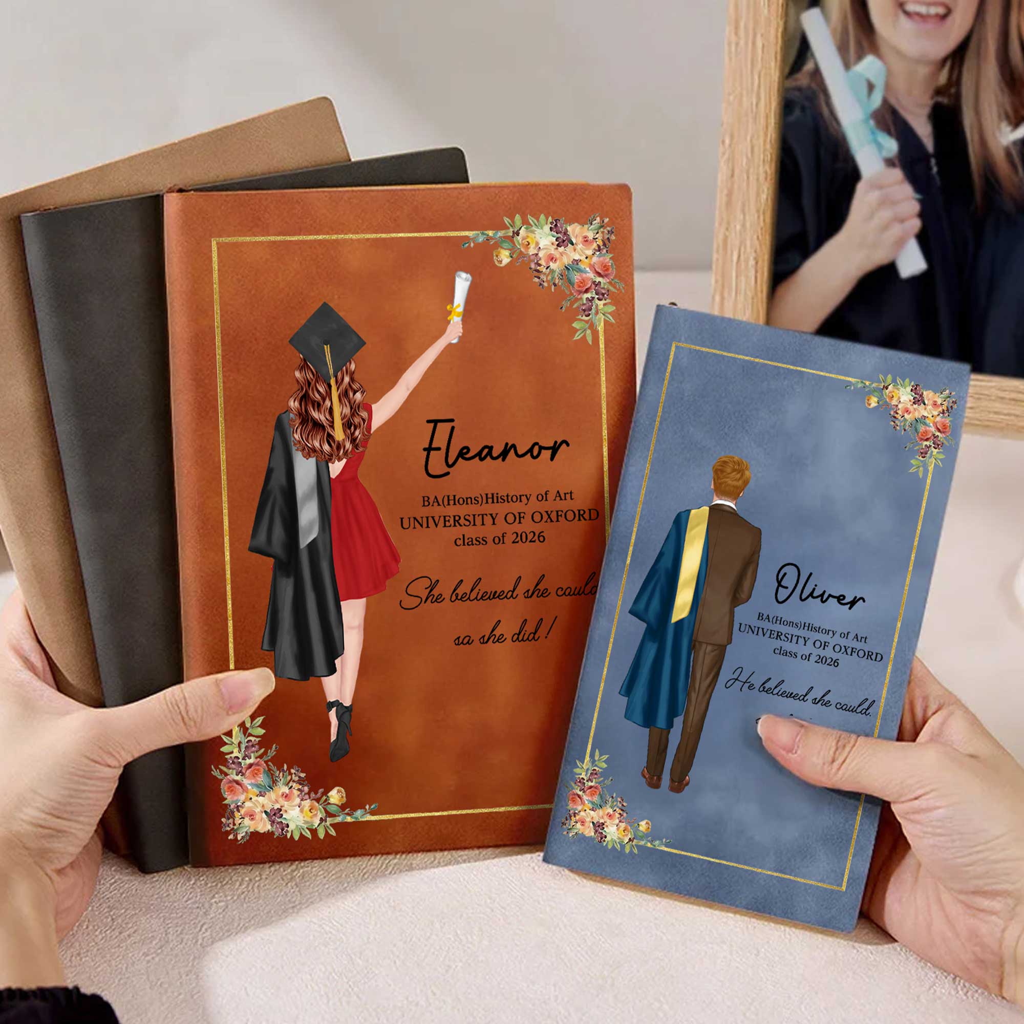 Personalizado Cartoon Graduate Nombre del personaje A5 A6 PU Cuaderno de cuero con el año y la escuela de Graduación de Regalo para 2026 Graduados