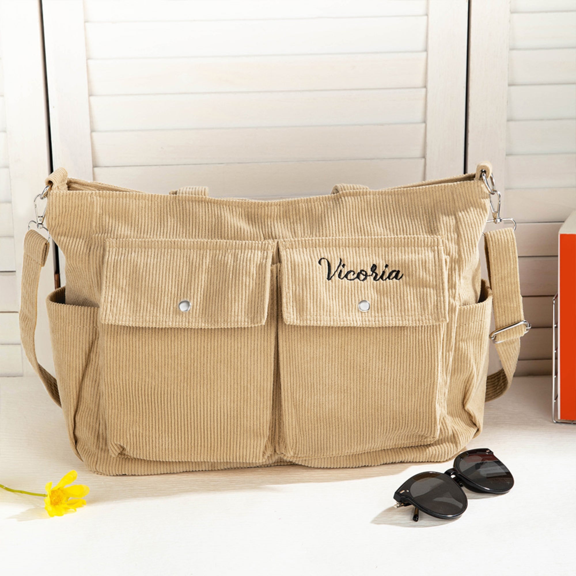 Personalizada Ocio Pana Cremallera Crossbody Bolsa Tote con Nombre Bordado y Múltiples Bolsillos Accesorios de Viaje Regalo de Cumpleaños para Familia Amigos