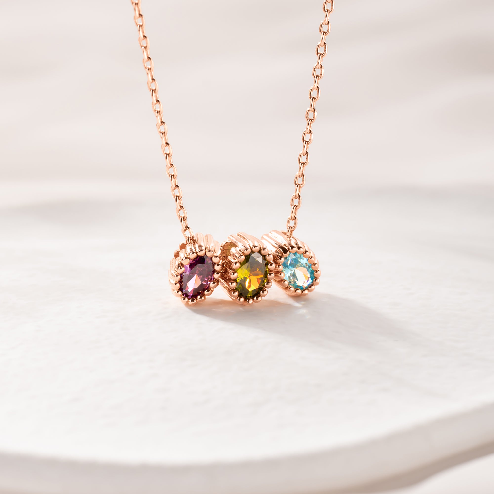 Personalizado 1-9 Familia Birthstones Mujeres Collar Dainty Joyería Cumpleaños Día de la Madre Regalo para mamá abuela