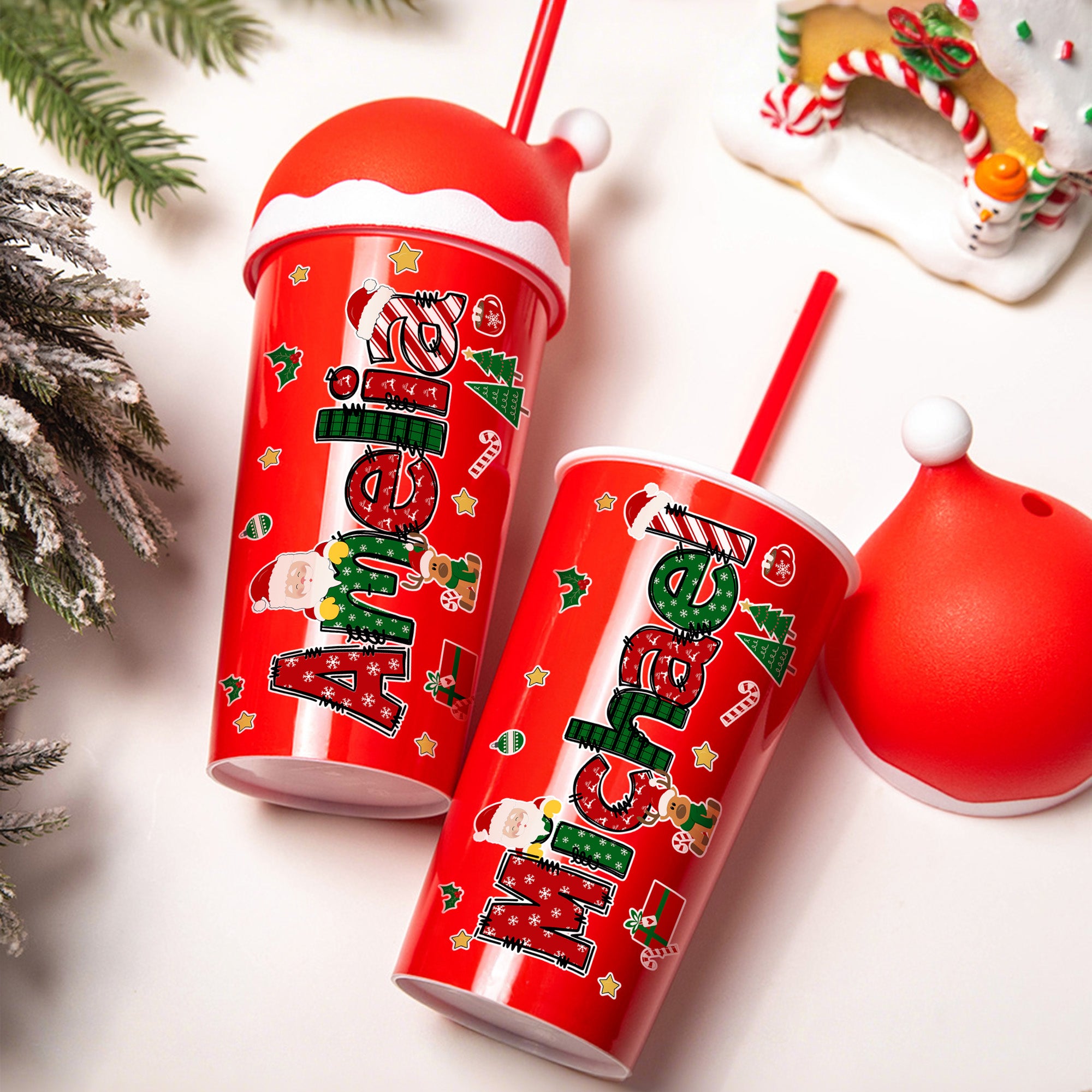 Elemento navideño personalizado Botella de agua de plástico de 20 oz con pajita y nombre Regalo de Navidad para niños