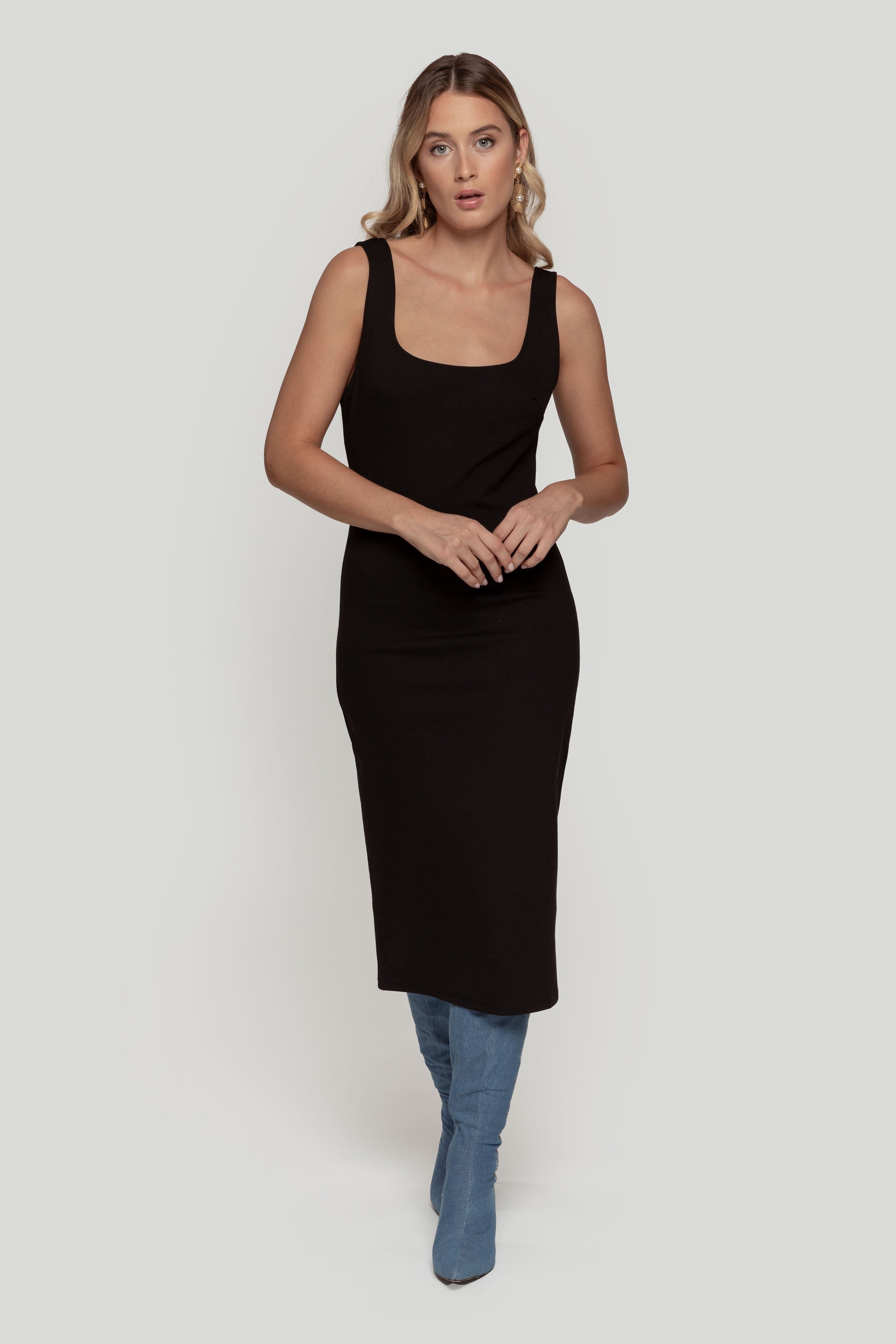 VESTIDO  CEÑIDO