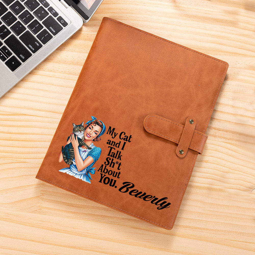 Personalizado Retro Chica Feminismo Diseño A5 PU Cubierta de cuero portátil con nombre y bolsillo Cumpleaños Aniversario Regalo para las mujeres
