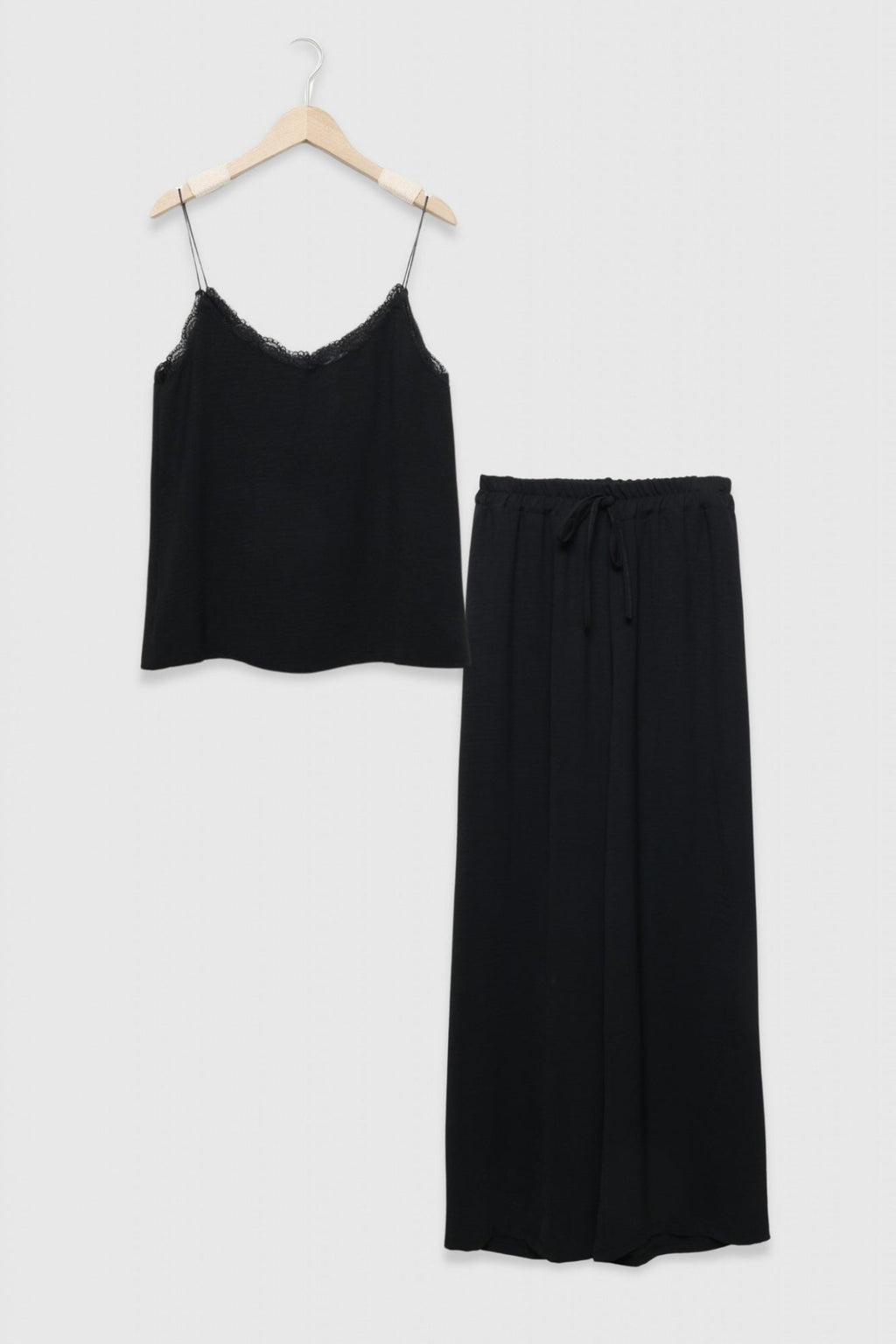 CONJUNTO  COSTA