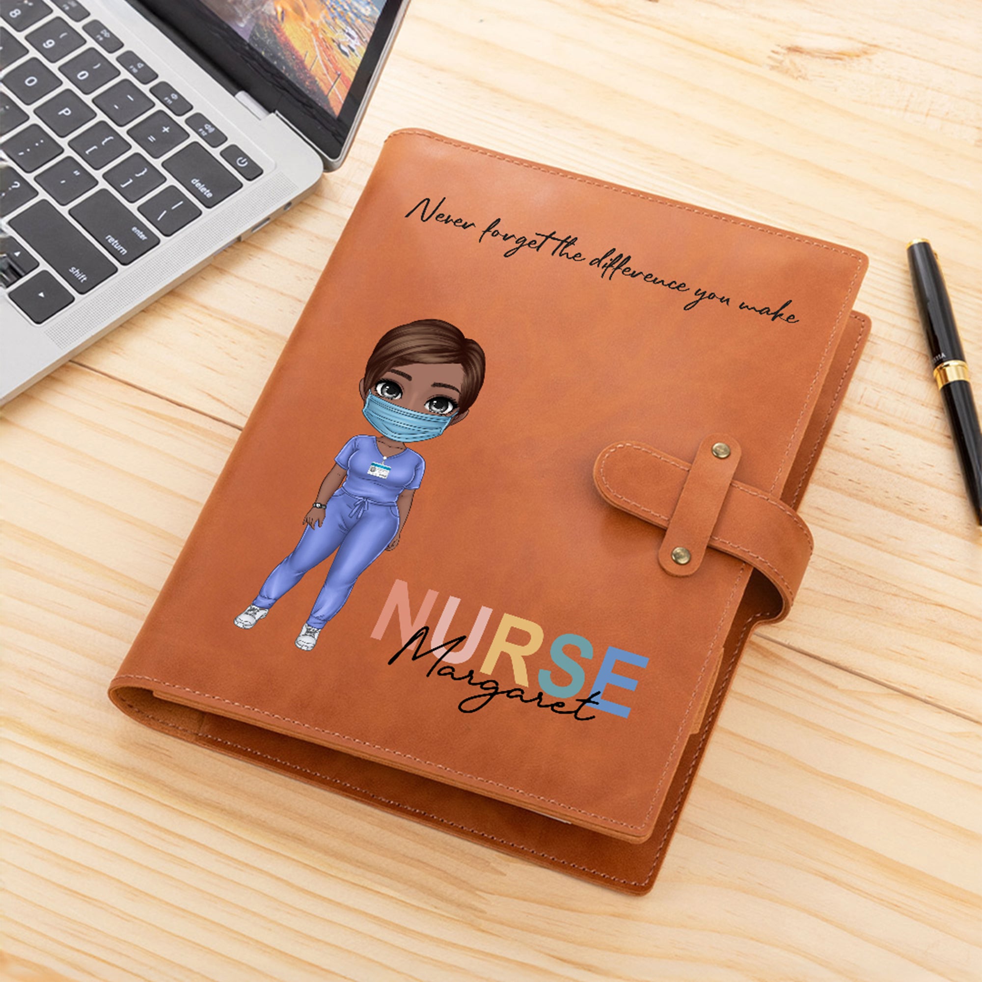 Personalizada de dibujos animados médico de la enfermera de caracteres PU portátil de cuero cubierta con el nombre y el bolsillo de almacenamiento de la enfermera de la Semana de Apreciación de regalo