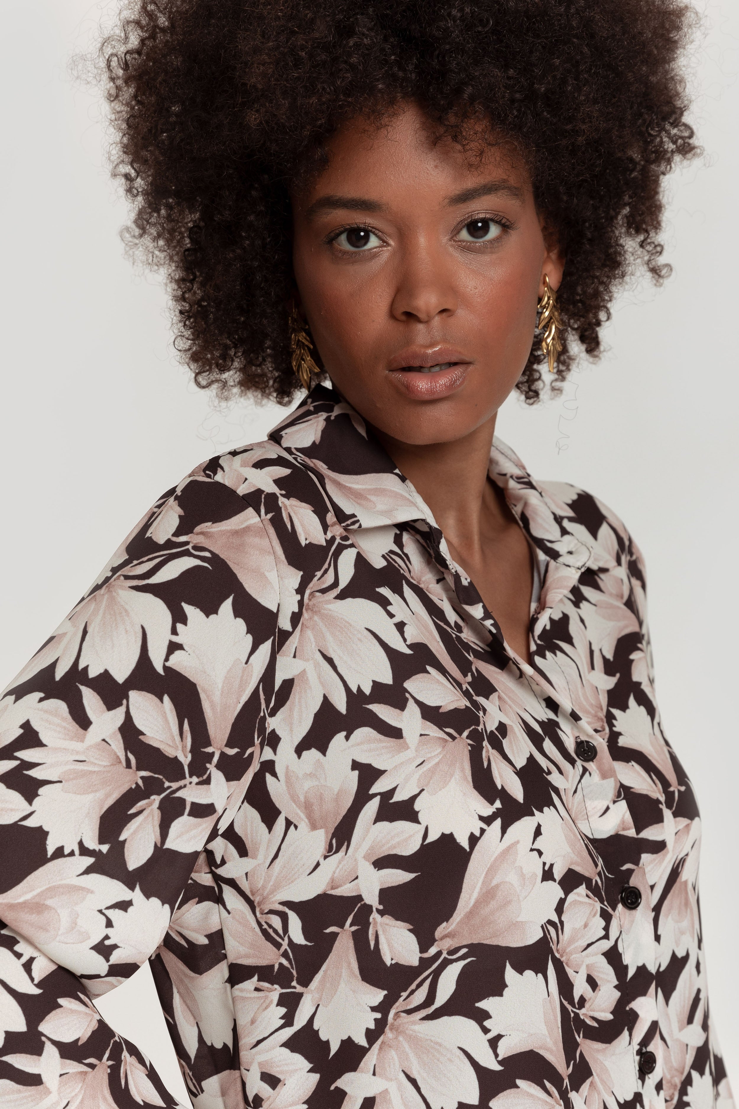 CAMISA  FLORES