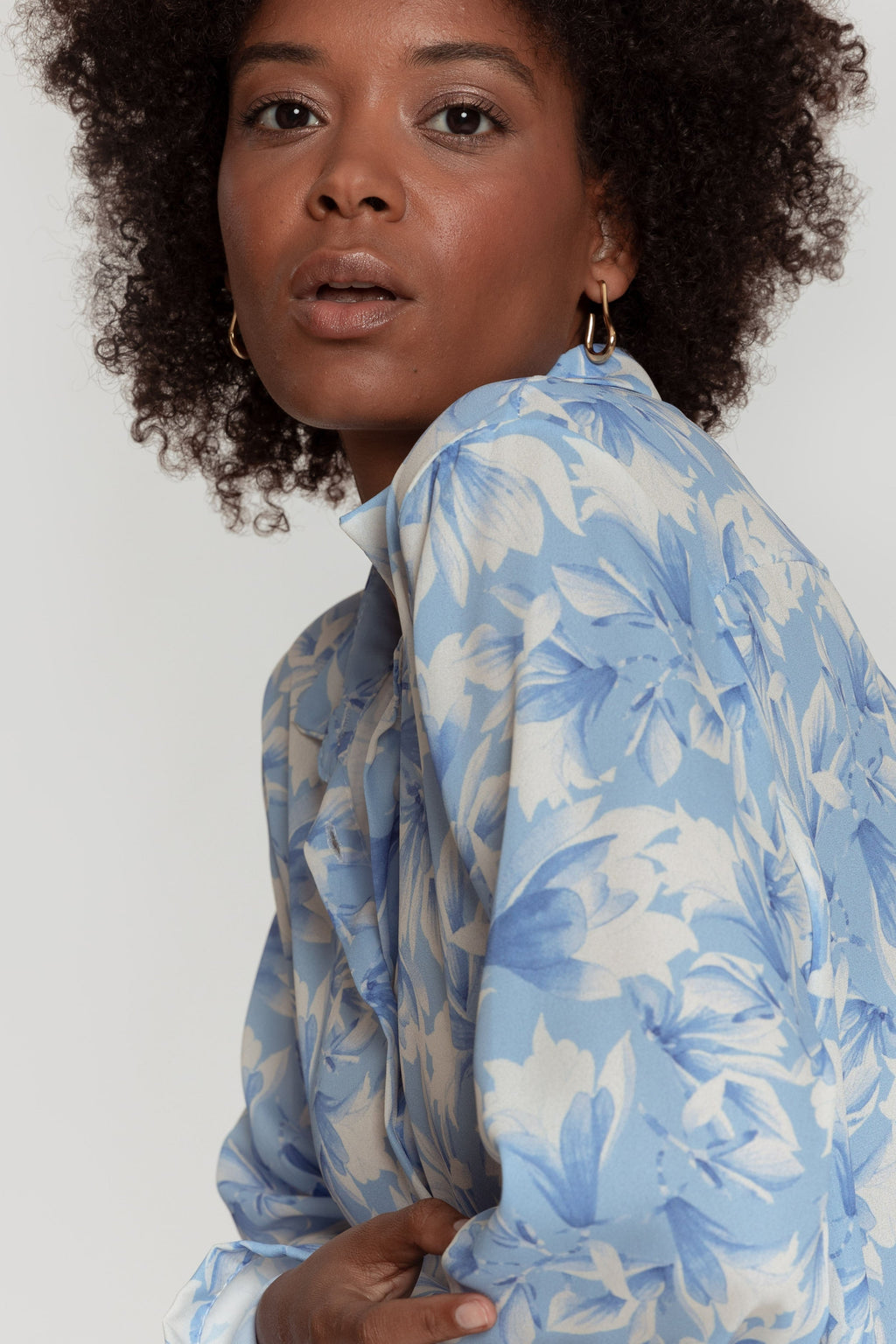 CAMISA  FLORES