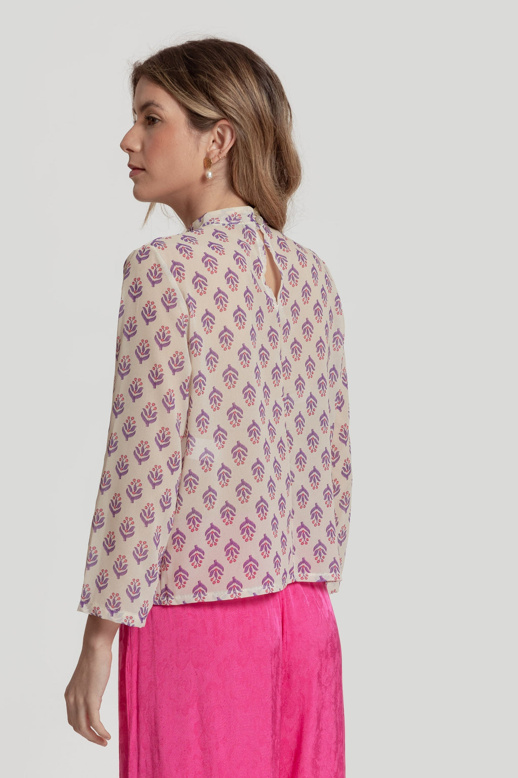 BLUSA  CUT