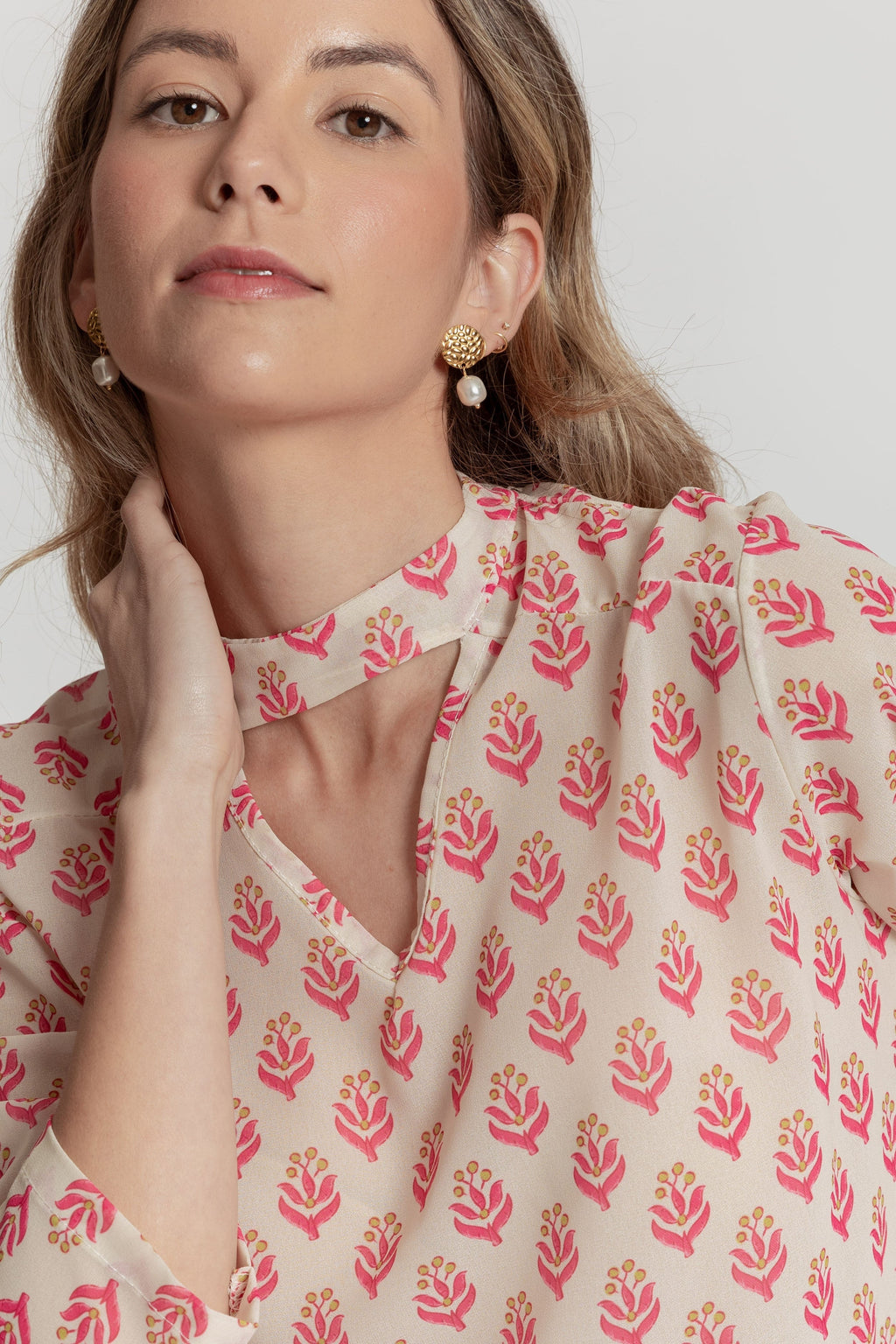 BLUSA  CUT