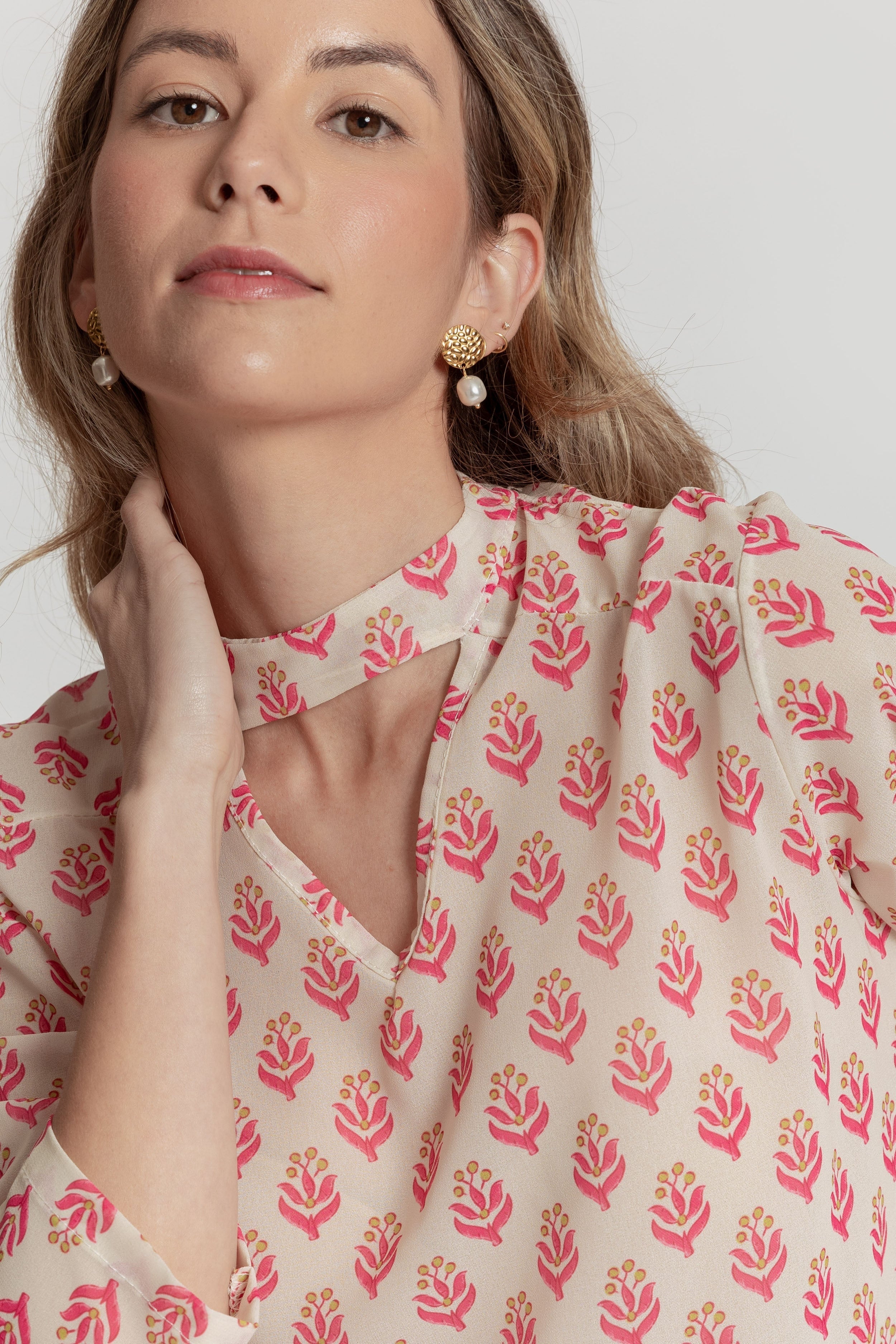 BLUSA  CUT