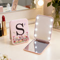 Personalizado Nacimiento Flor Mariposa LED Espejo Compacto con Nombre e Inicial Boda Cumpleaños Día de la Madre de regalo para las mujeres