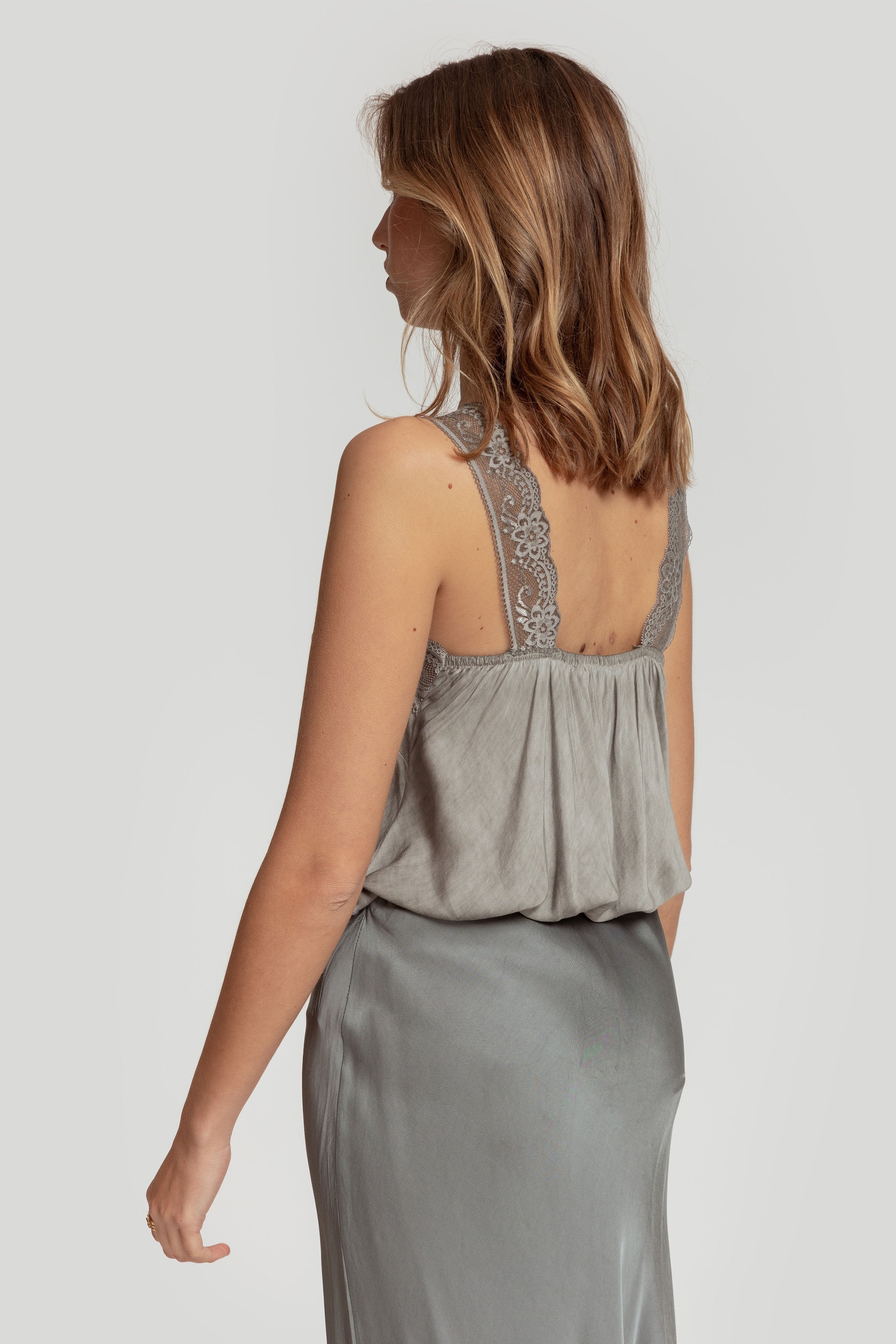TOP  VINTAGE