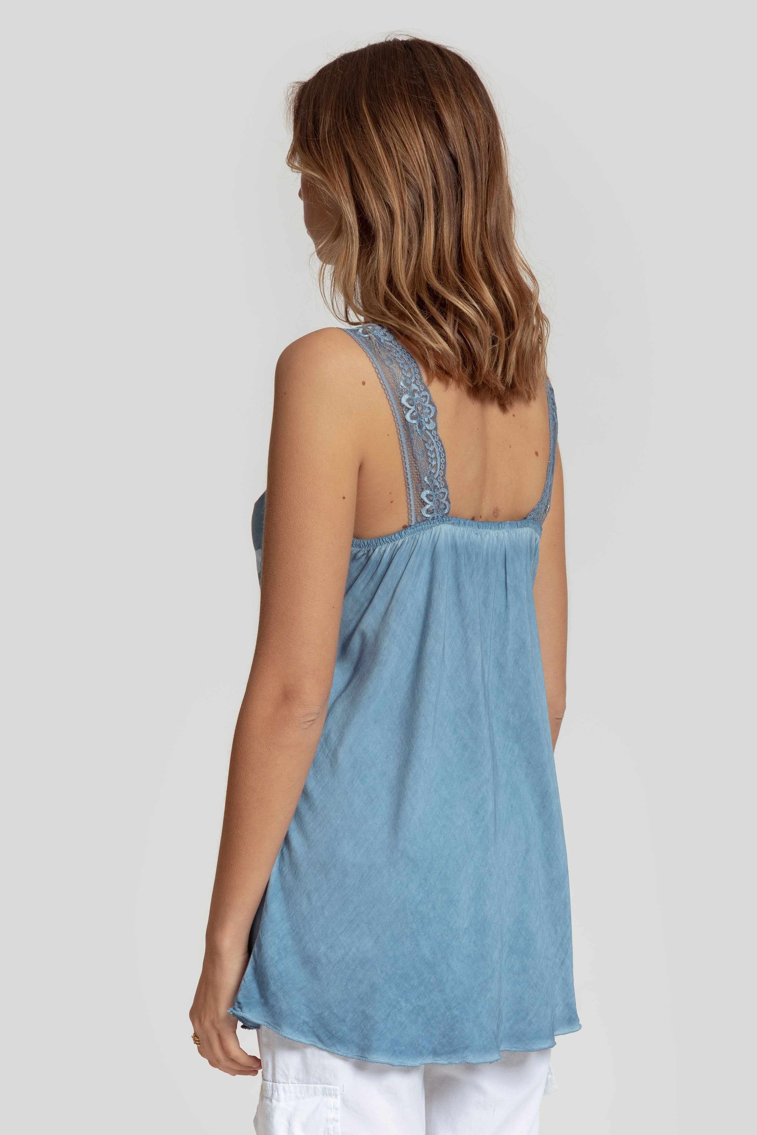 TOP  VINTAGE