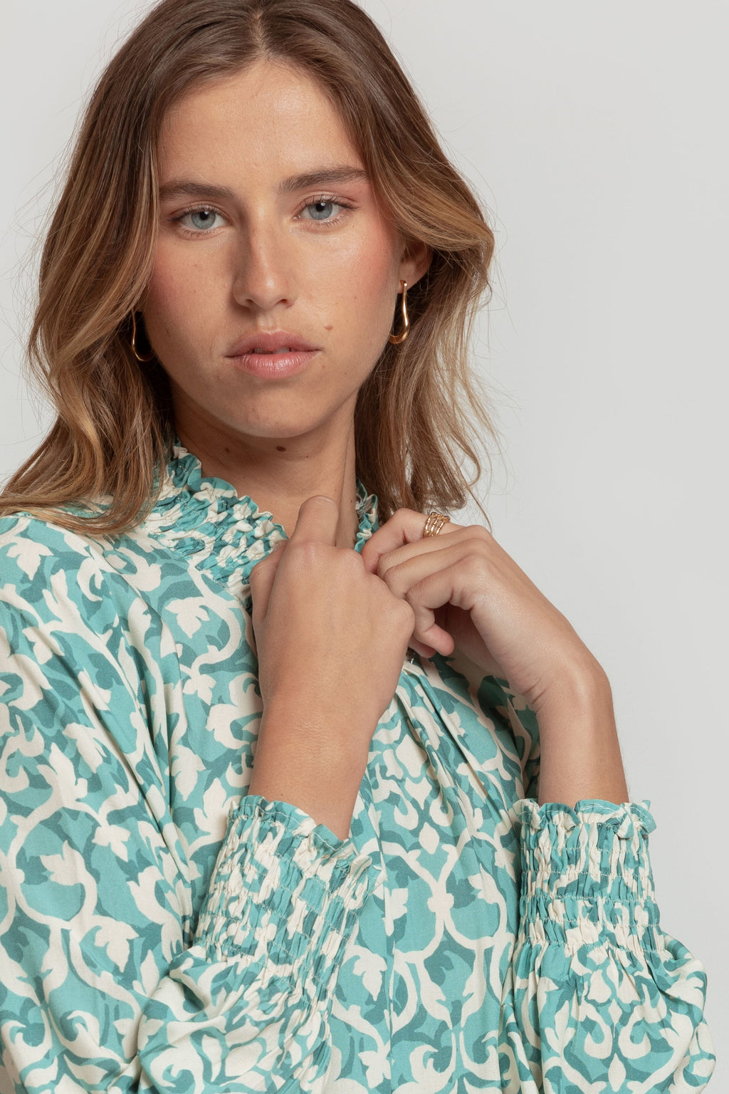 VESTIDO  CUELLO