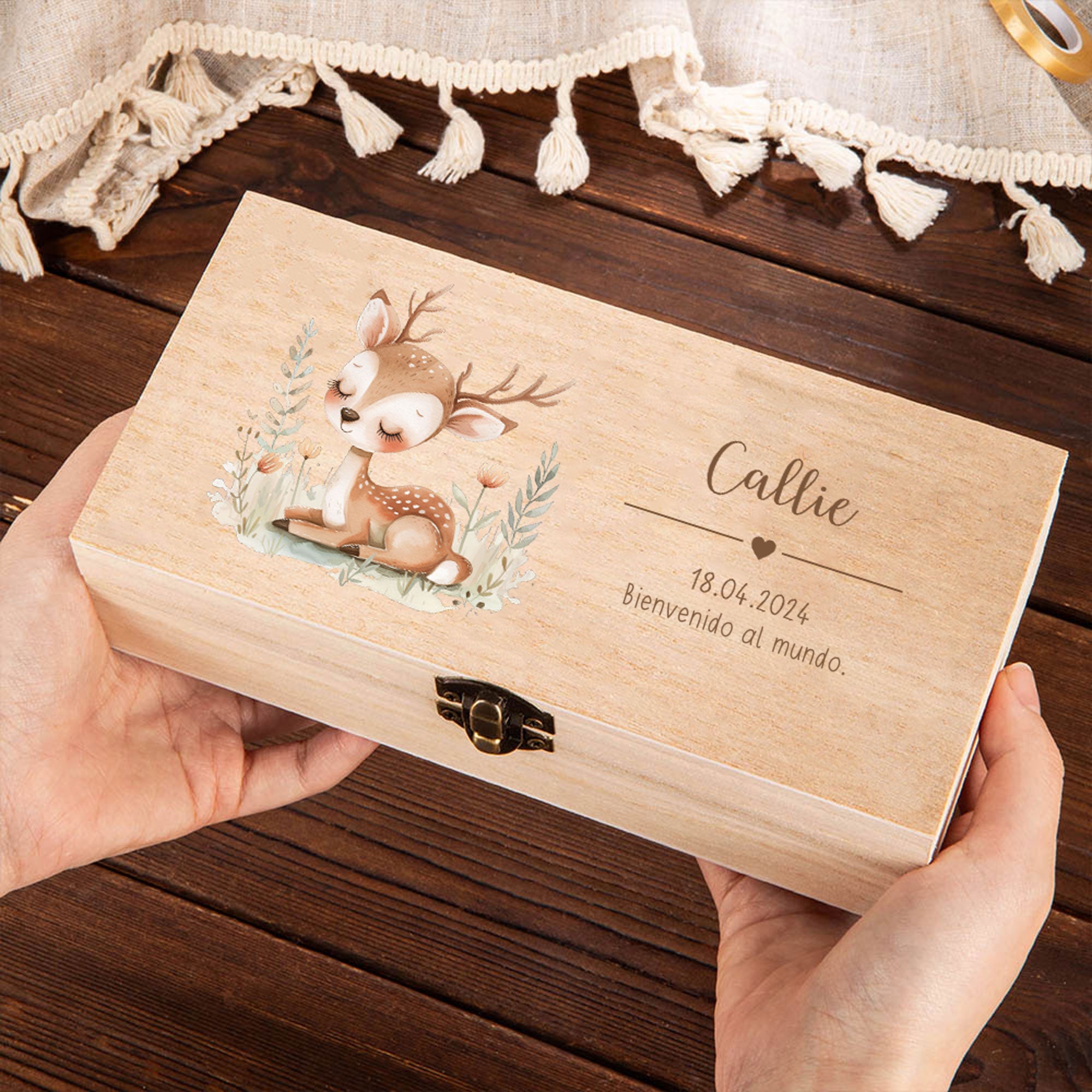 Caja de madera personalizada con animales de dibujos animados nombre e información de nacimiento regalo de cumpleaños para recién nacidos