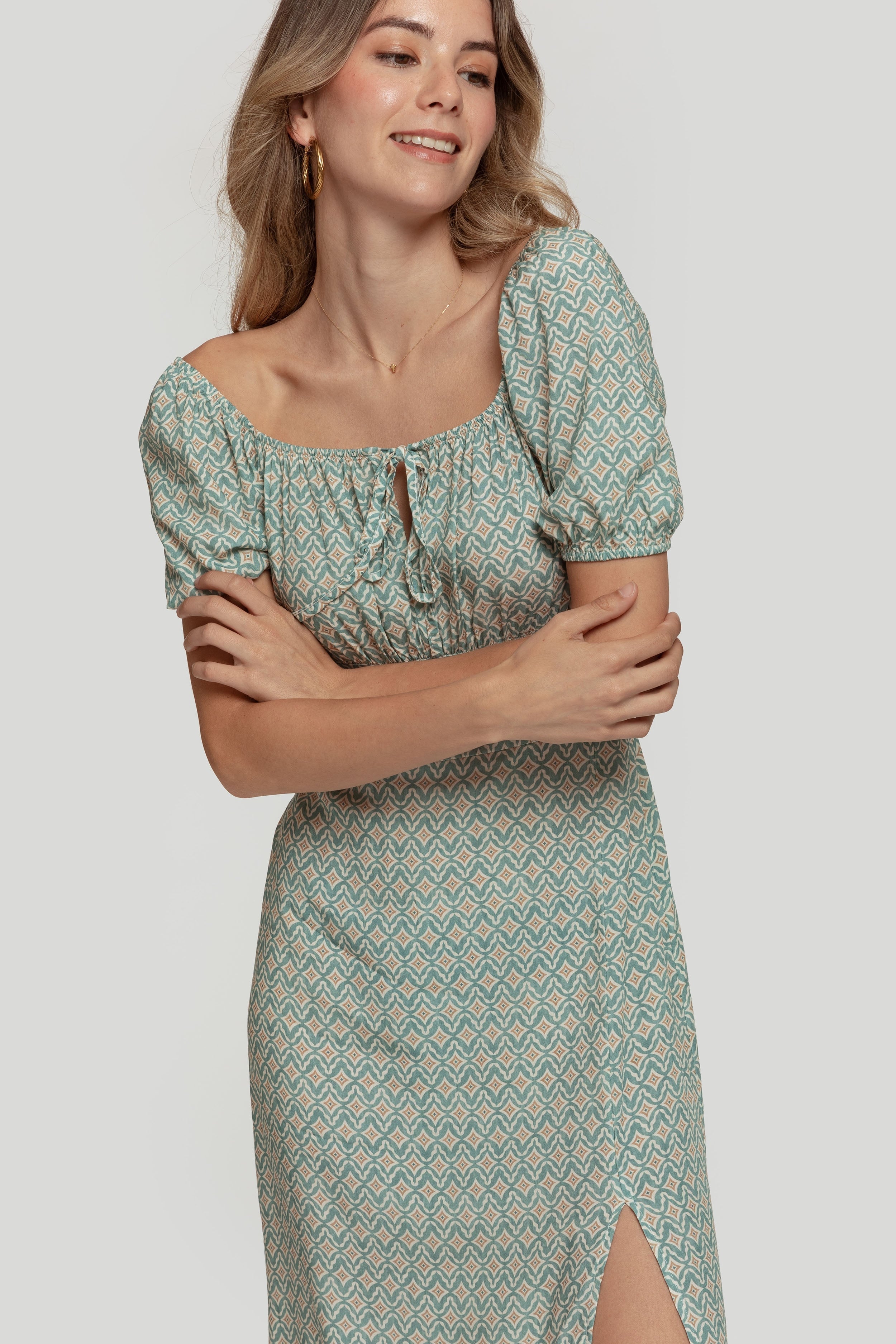 VESTIDO  ABERTURA