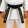 Personalizado 1-4 Líneas Texto Bordado Karate Taekwondo Cinturón Negro Cumpleaños Cinturón Negro Promoción Regalo para Artes Marciales Karate Taekwondo Amantes