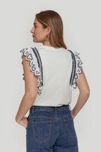 CAMISETA  BORDADOS