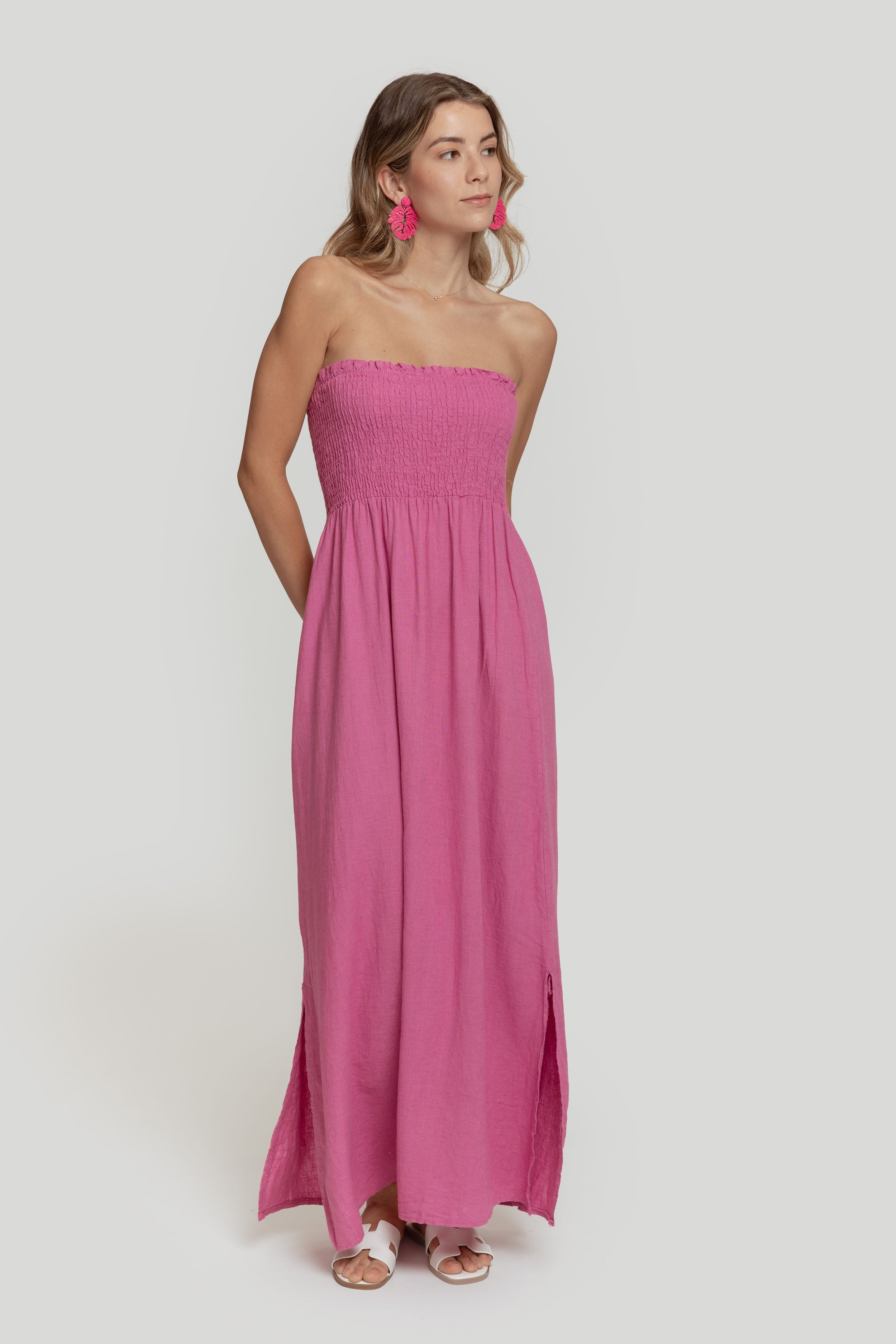 VESTIDO ABERTURA
