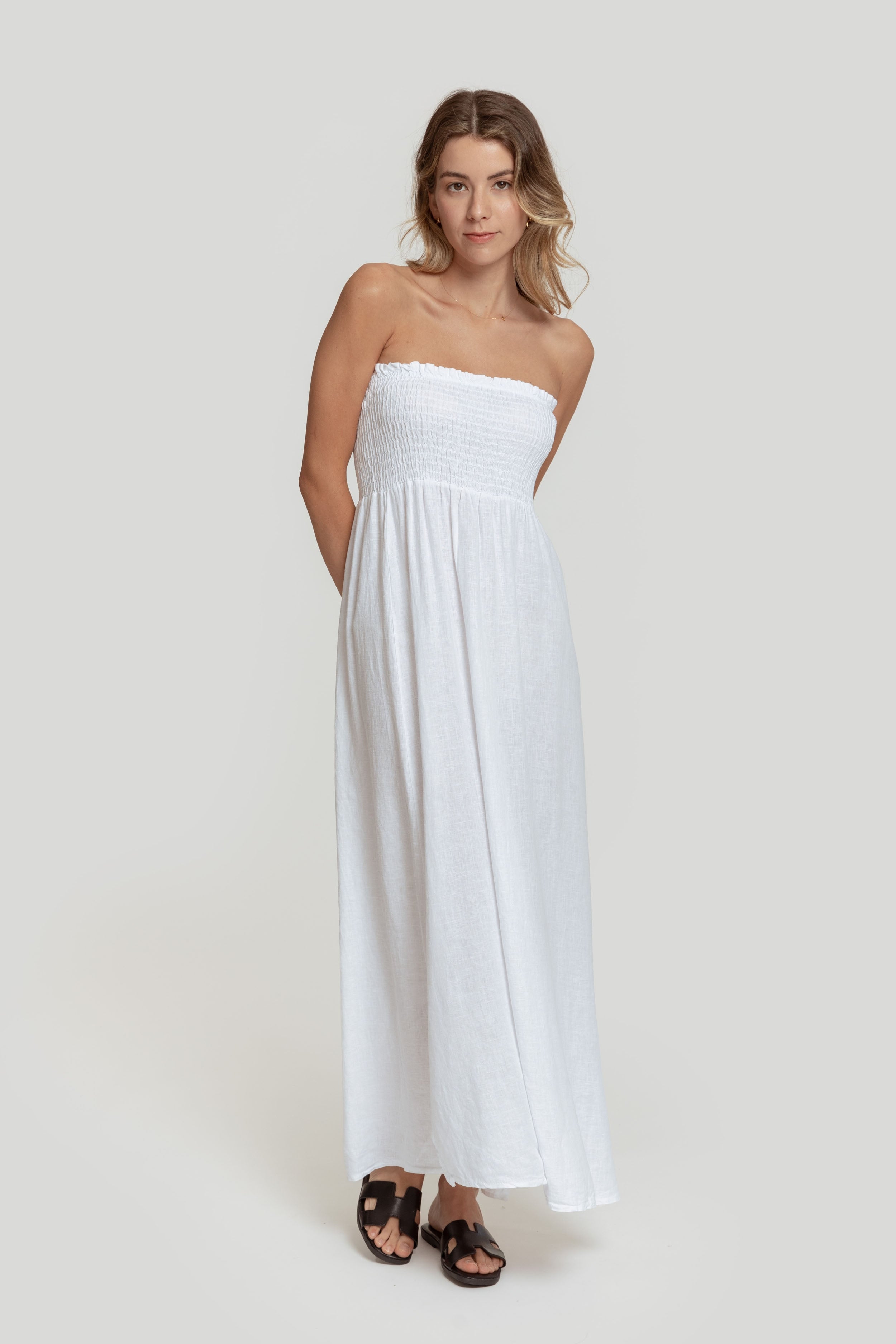 VESTIDO ABERTURA