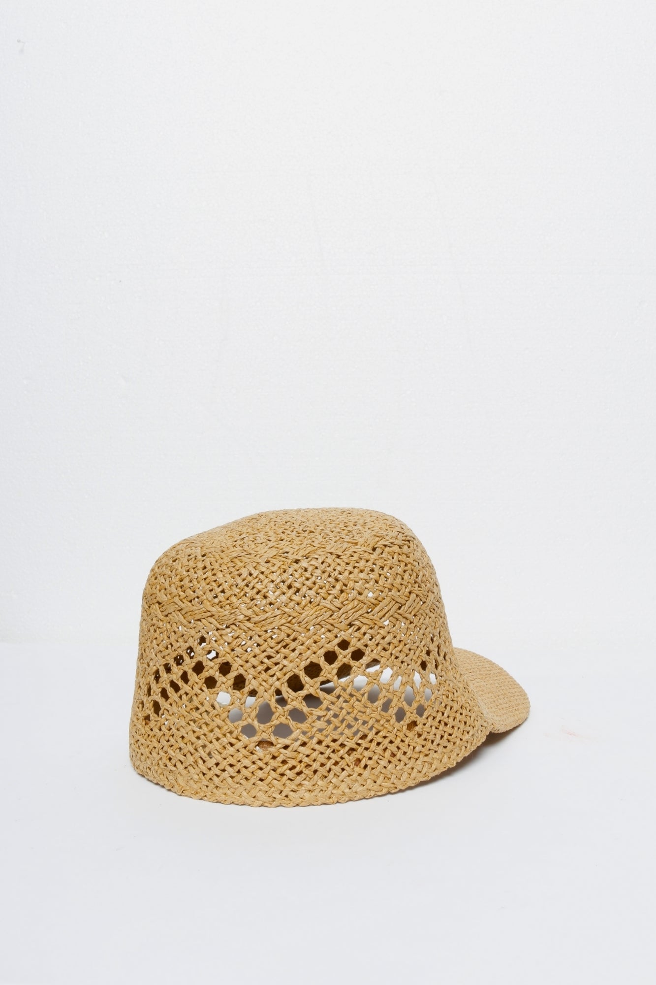 GORRA  TRENZADA