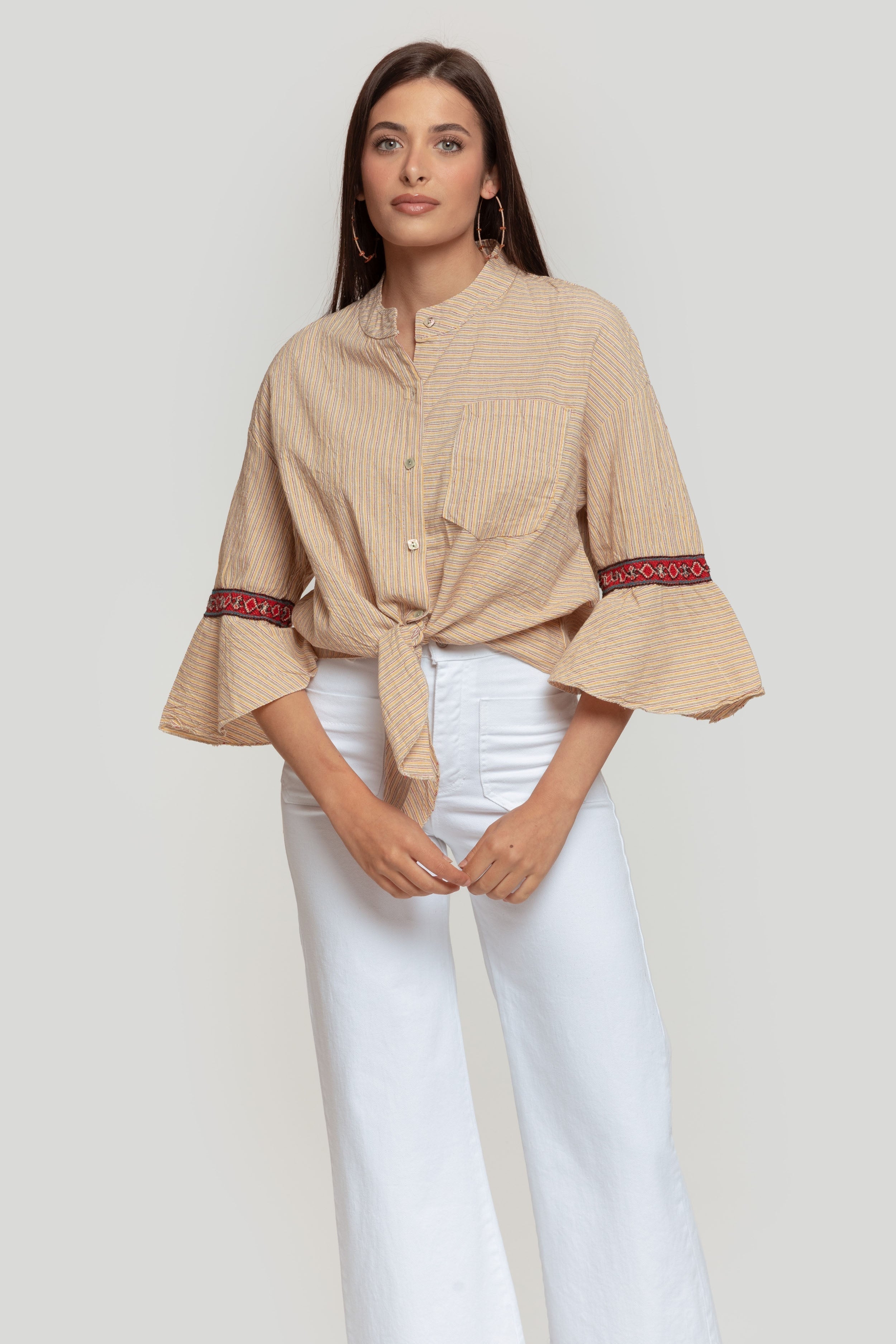 BLUSA  ACAMPANADA